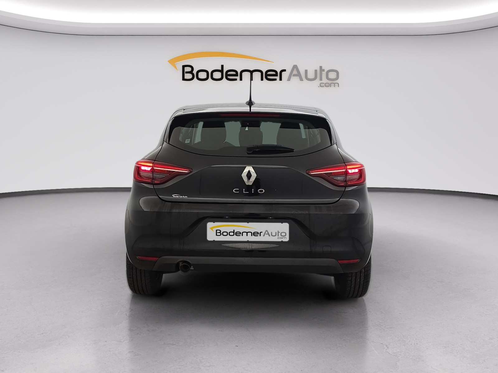 Vente en ligne Renault Clio 5 Clio TCe 90 au prix de 13 900 €