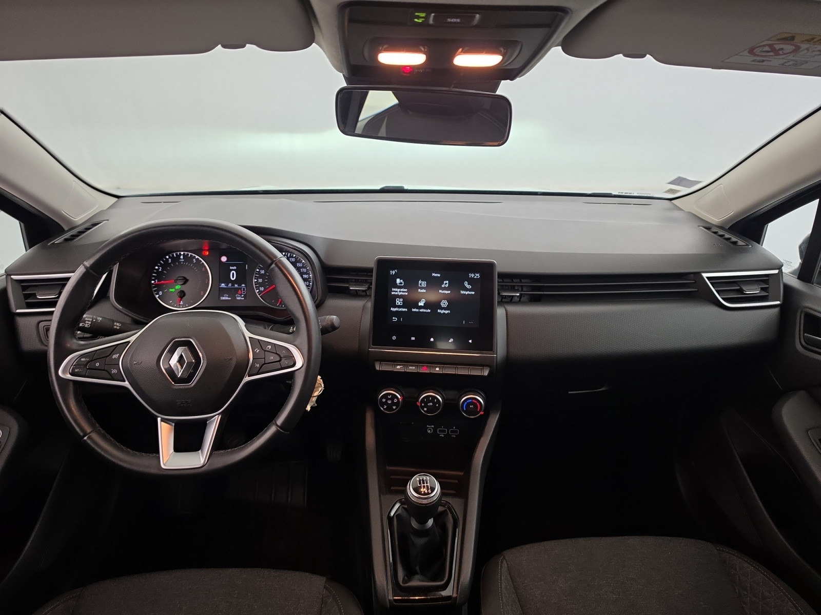 Vente en ligne Renault Clio 5 Clio TCe 90 au prix de 13 900 €