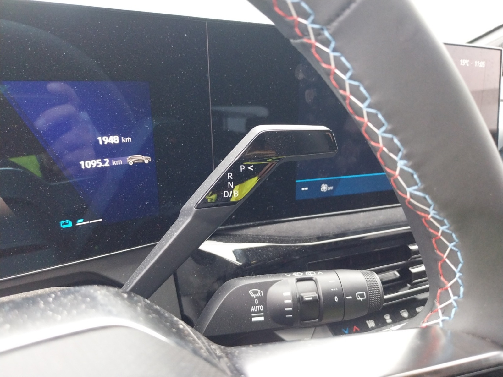Vente en ligne Renault Clio 6 Clio E-Tech full hybrid 160 ch au prix de 28 490 €