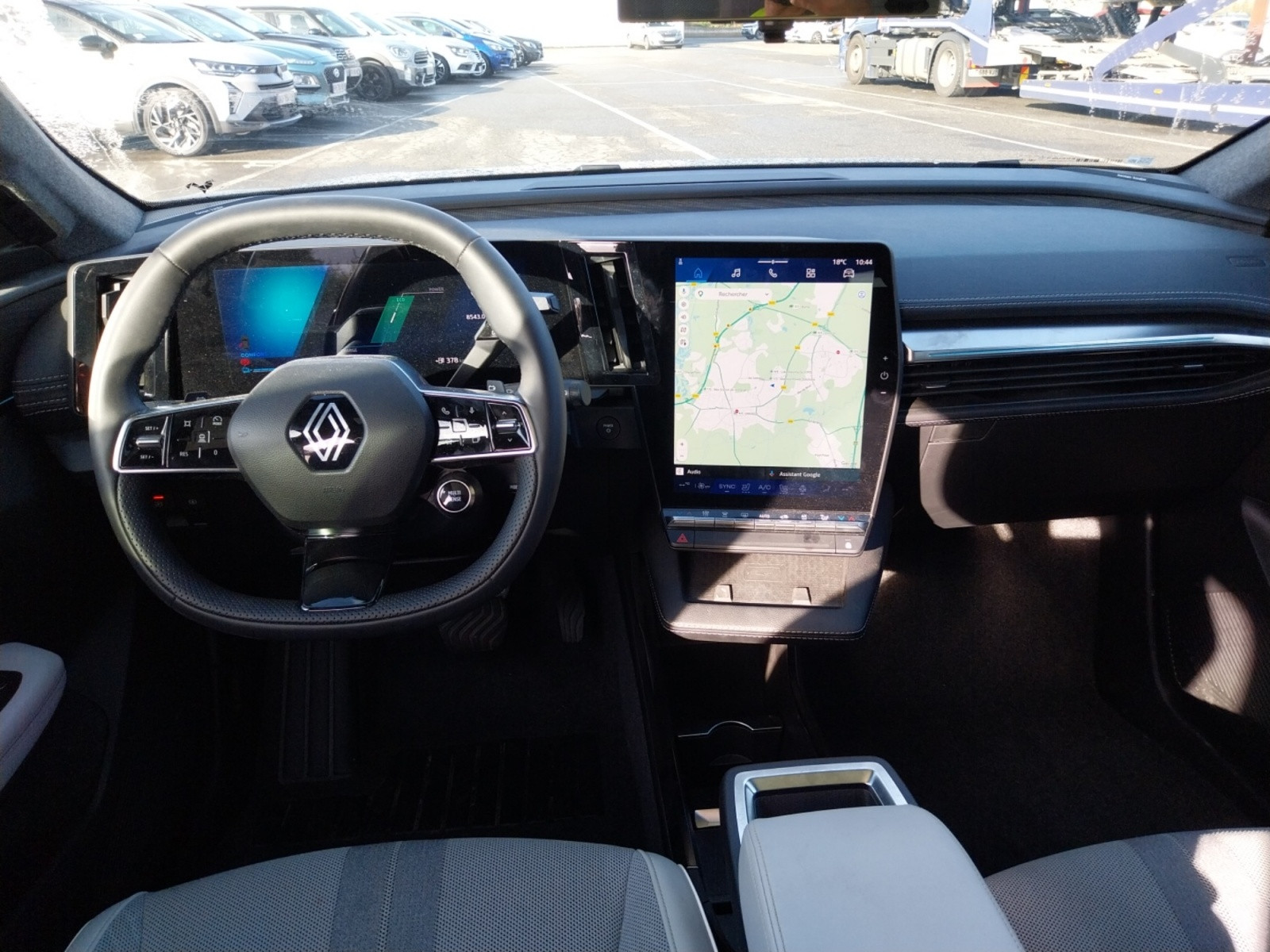 Vente en ligne Renault Scenic E-Tech Scenic E-Tech électrique 220 ch grande autonomie au prix de 40 990 €