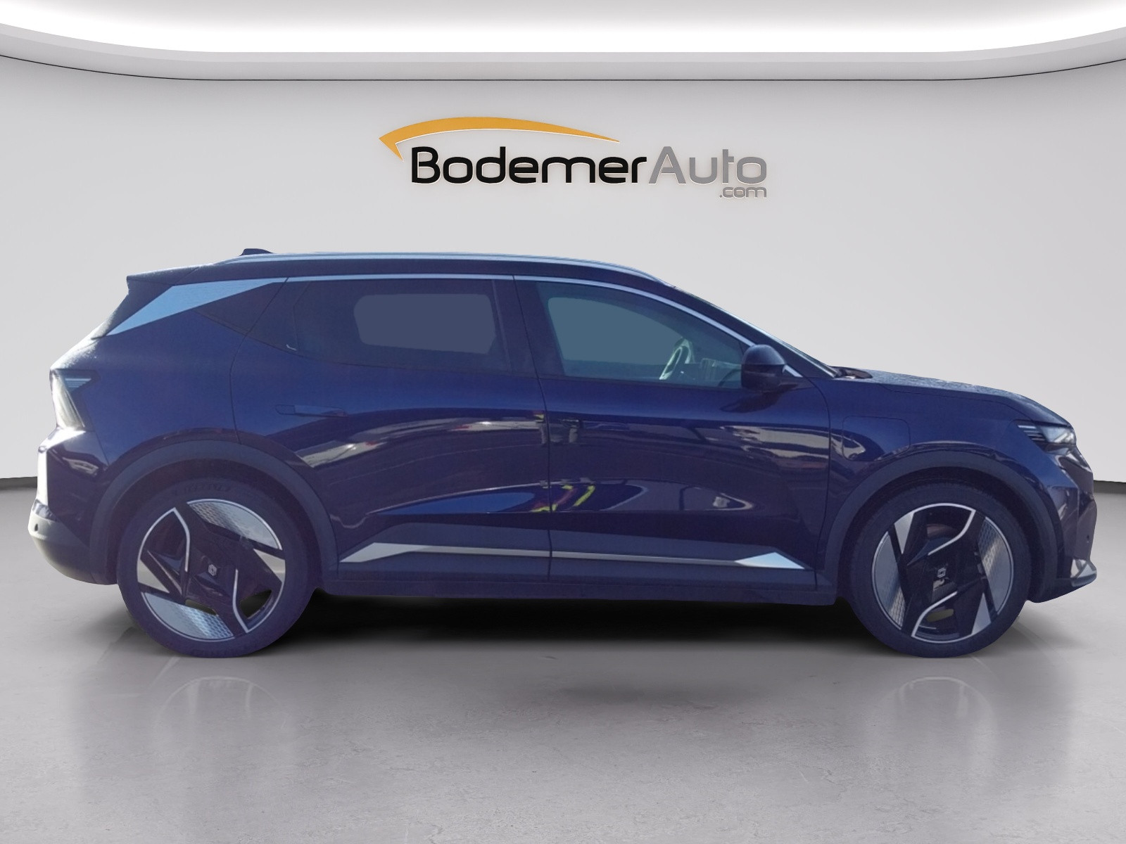 Vente en ligne Renault Scenic E-Tech Scenic E-Tech électrique 220 ch grande autonomie au prix de 40 990 €