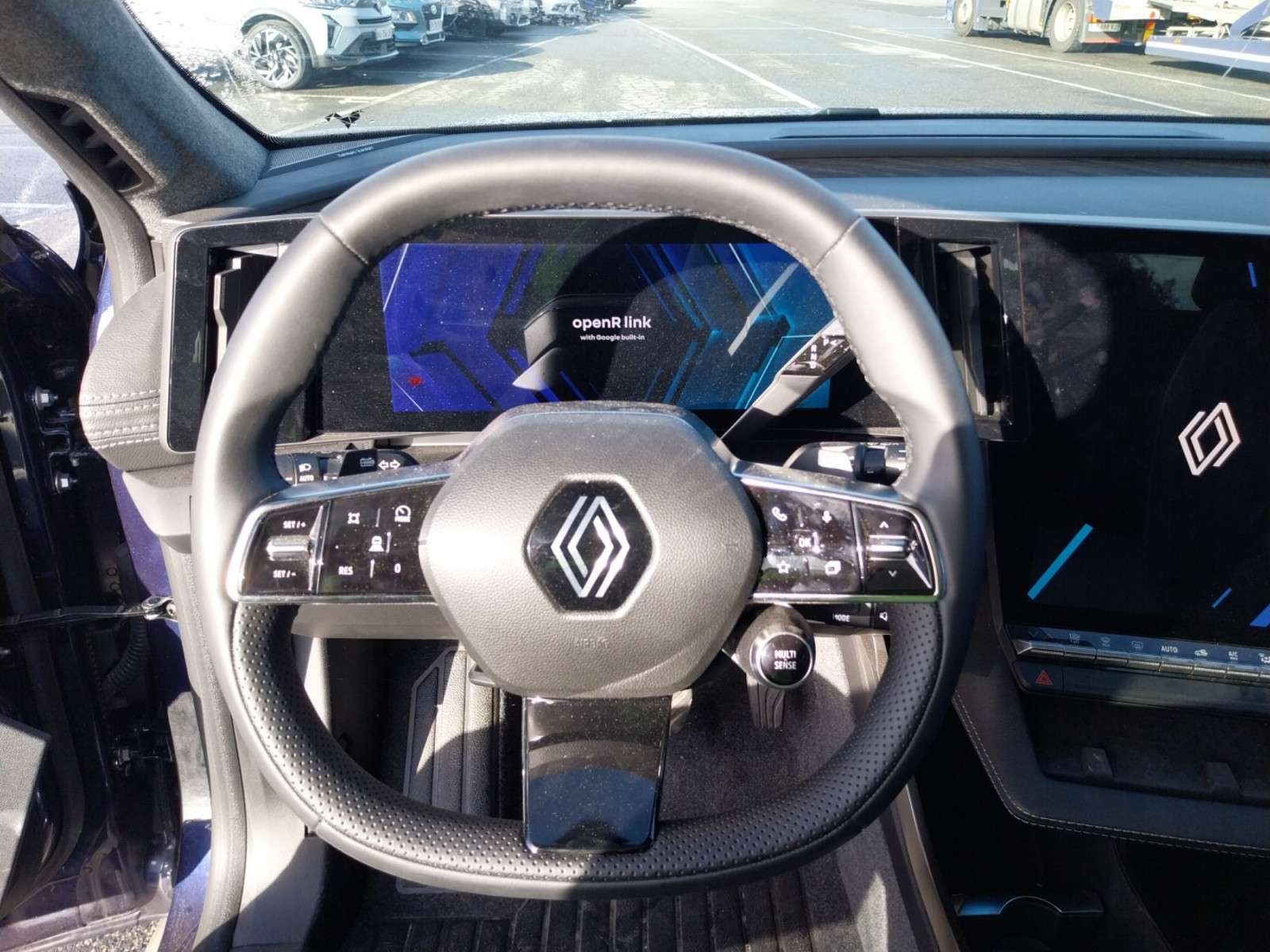 Vente en ligne Renault Scenic E-Tech Scenic E-Tech électrique 220 ch grande autonomie au prix de 40 990 €