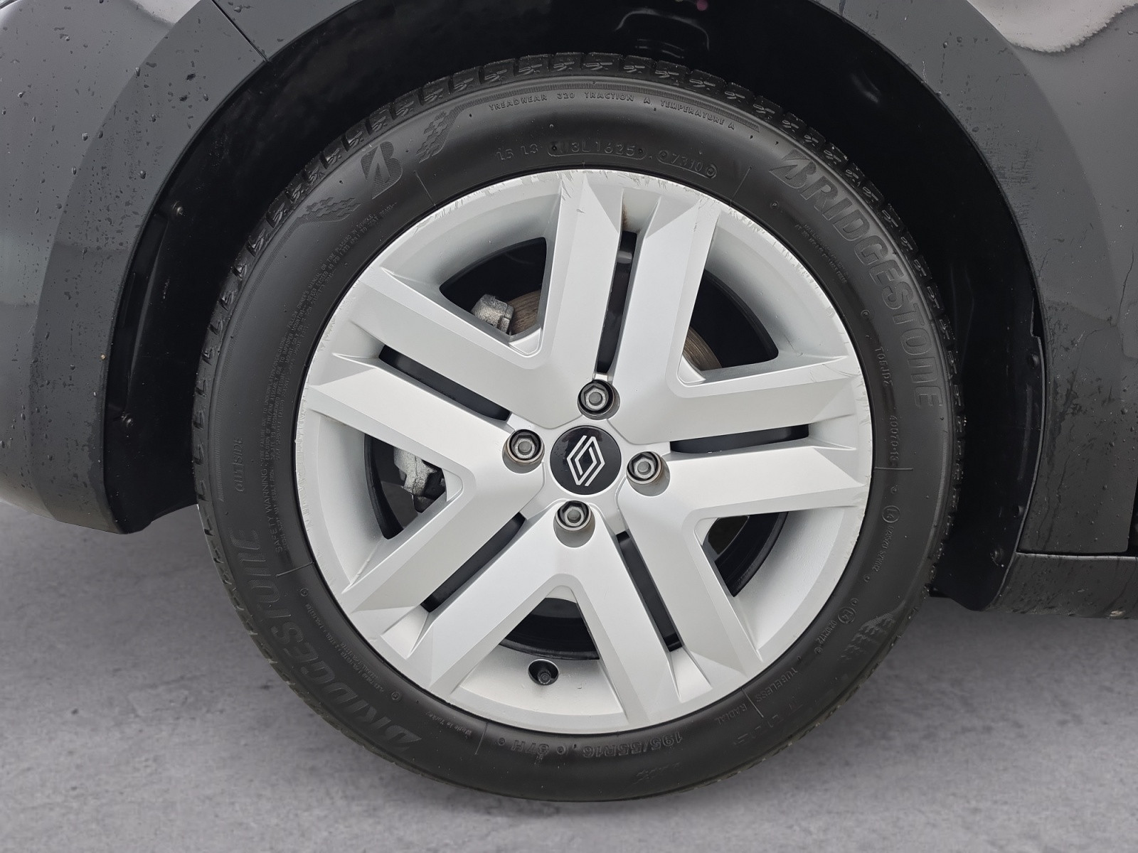 Vente en ligne Renault Clio 5 Clio Blue dCi 100 ch GSR2 au prix de 16 990 €