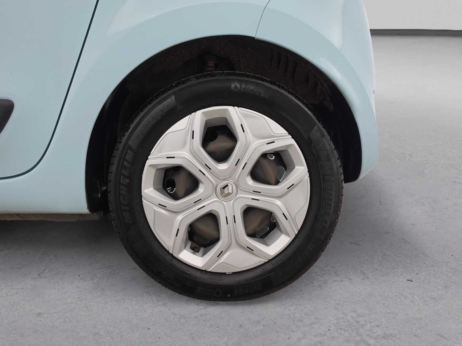 Vente en ligne Renault Twingo Electrique Twingo III E-Tech au prix de 12 990 €