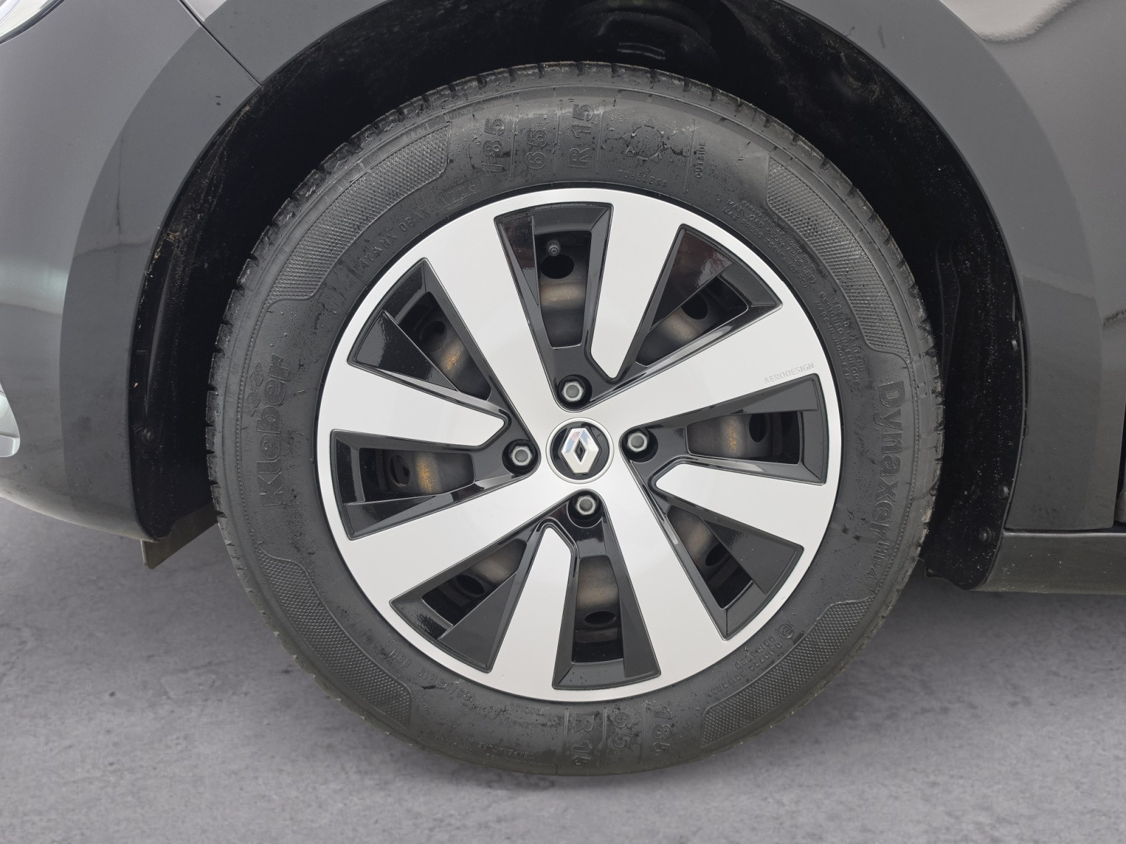 Vente en ligne Renault Clio 5 Clio TCe 90 au prix de 14 490 €