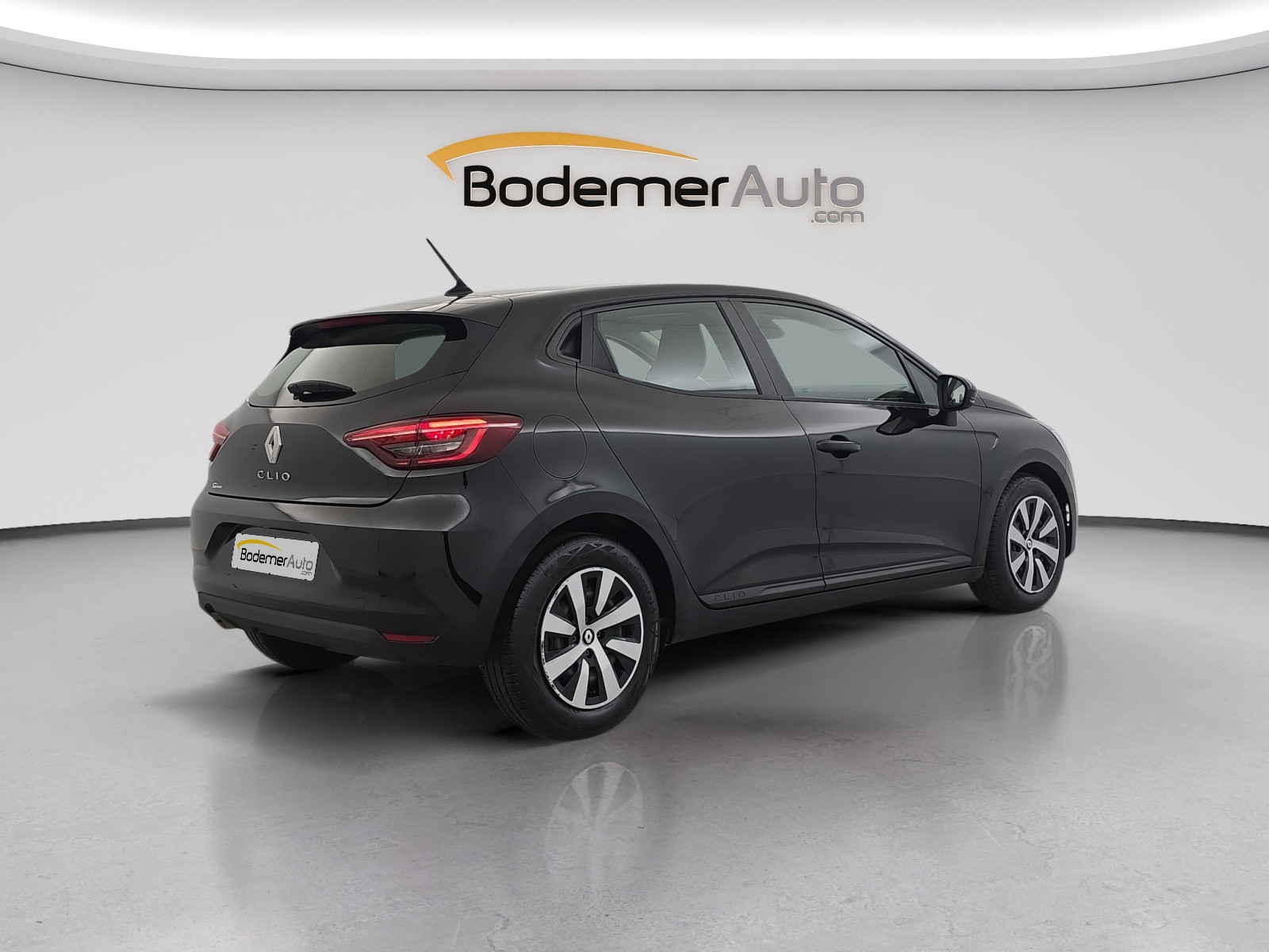 Vente en ligne Renault Clio 5 Clio TCe 90 au prix de 14 490 €