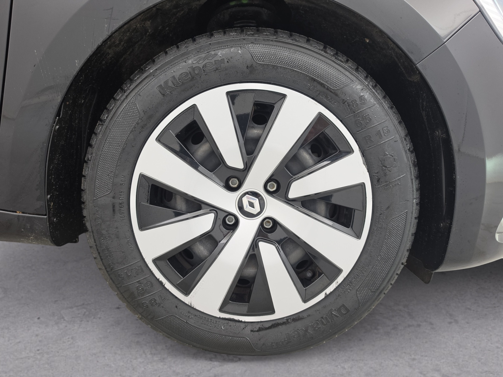 Vente en ligne Renault Clio 5 Clio TCe 90 au prix de 14 490 €