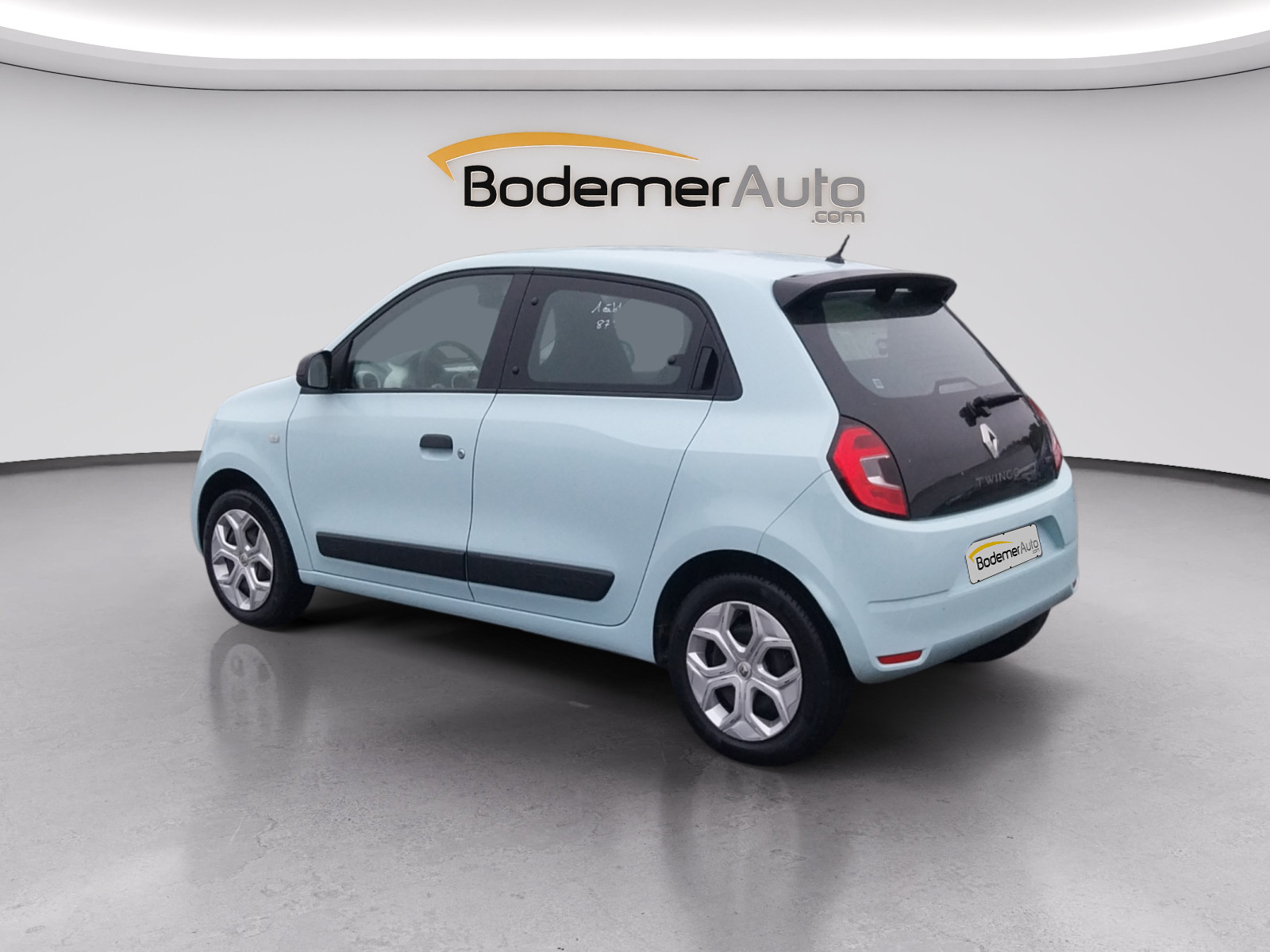 Vente en ligne Renault Twingo Electrique Twingo III E-Tech au prix de 12 490 €
