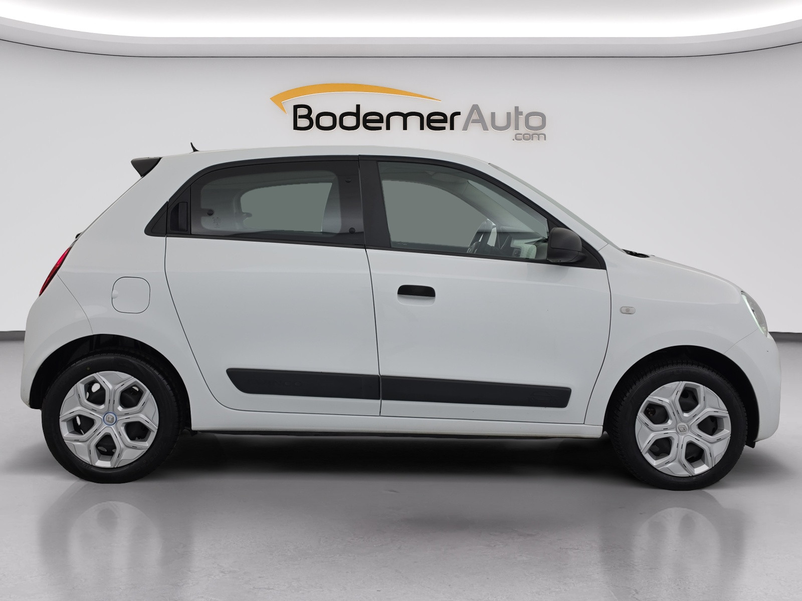 Vente en ligne Renault Twingo Electrique Twingo III E-Tech au prix de 11 990 €