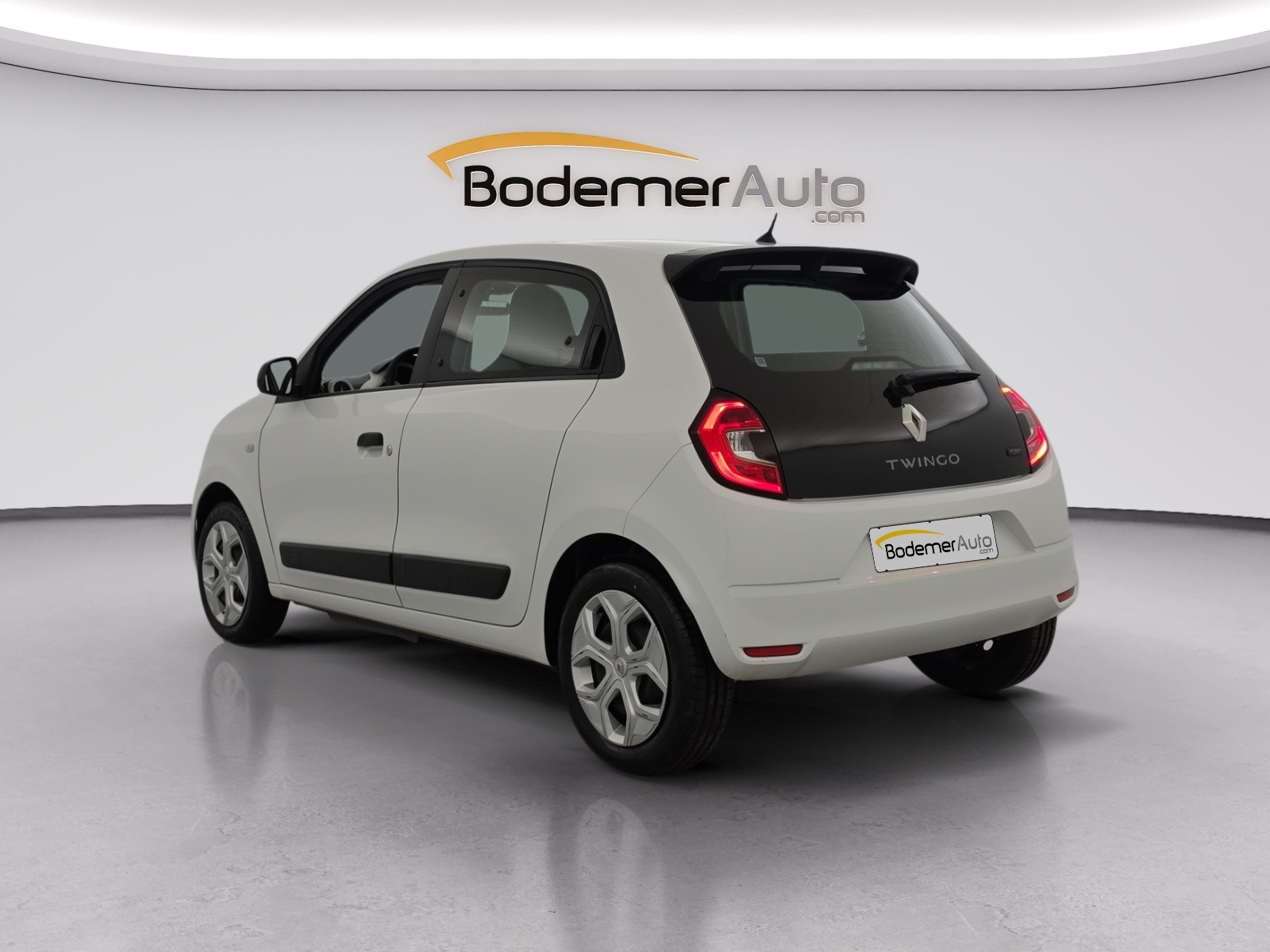 Vente en ligne Renault Twingo Electrique Twingo III E-Tech au prix de 11 990 €