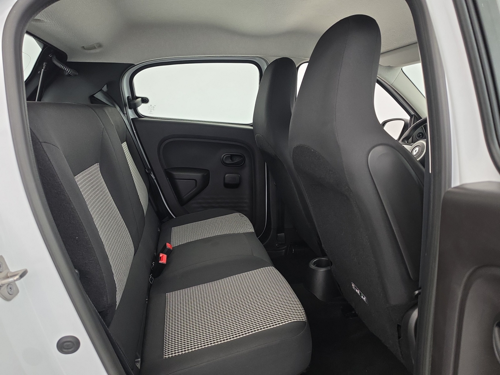 Vente en ligne Renault Twingo Electrique Twingo III E-Tech au prix de 11 990 €