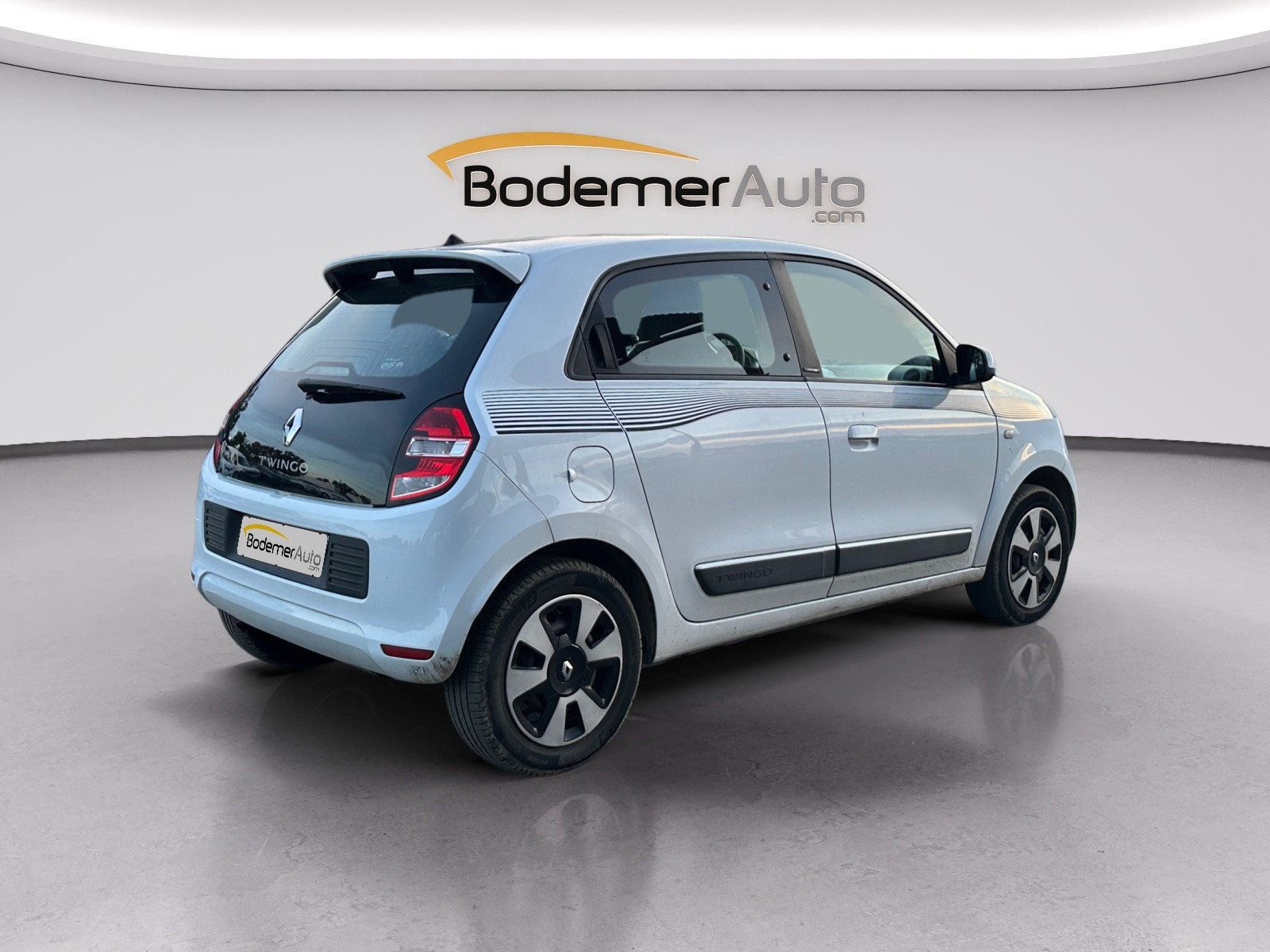 Vente en ligne Renault Twingo 3  1.0 SCe 70 E6C au prix de 8 990 €