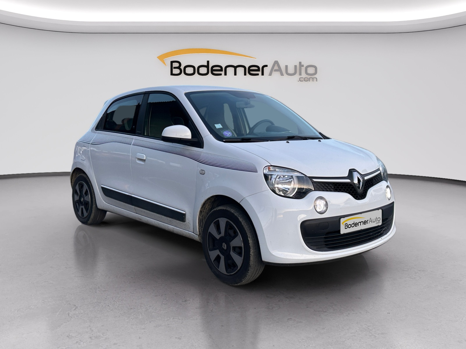 Vente en ligne Renault Twingo 3  1.0 SCe 70 E6C au prix de 8 990 €