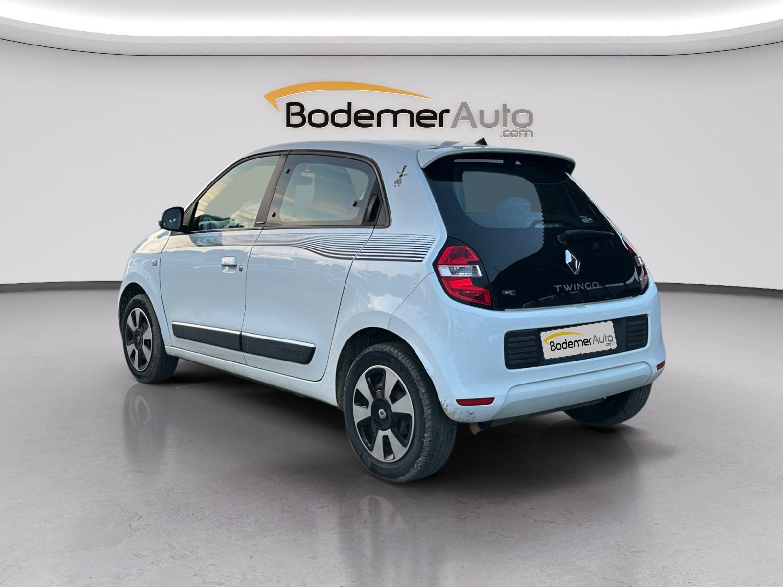 Vente en ligne Renault Twingo 3  1.0 SCe 70 E6C au prix de 8 990 €