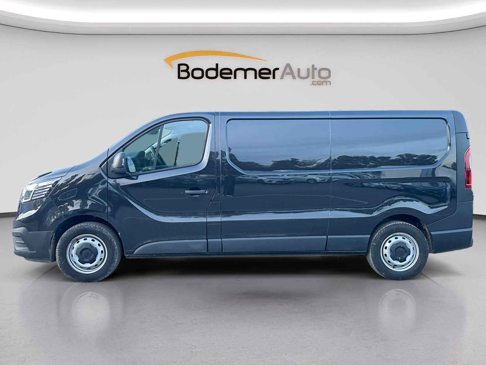 Vente en ligne Renault Trafic Cabine Approfondie TRAFIC CA BLUE DCI 150 L2H1 3T GSR2 au prix de 33 990 €