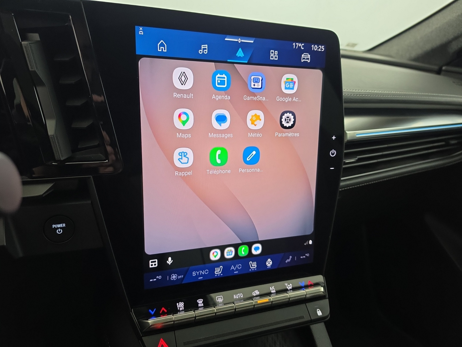 Vente en ligne Renault Scenic E-Tech Scenic E-Tech électrique 220 ch grande autonomie au prix de 40 990 €