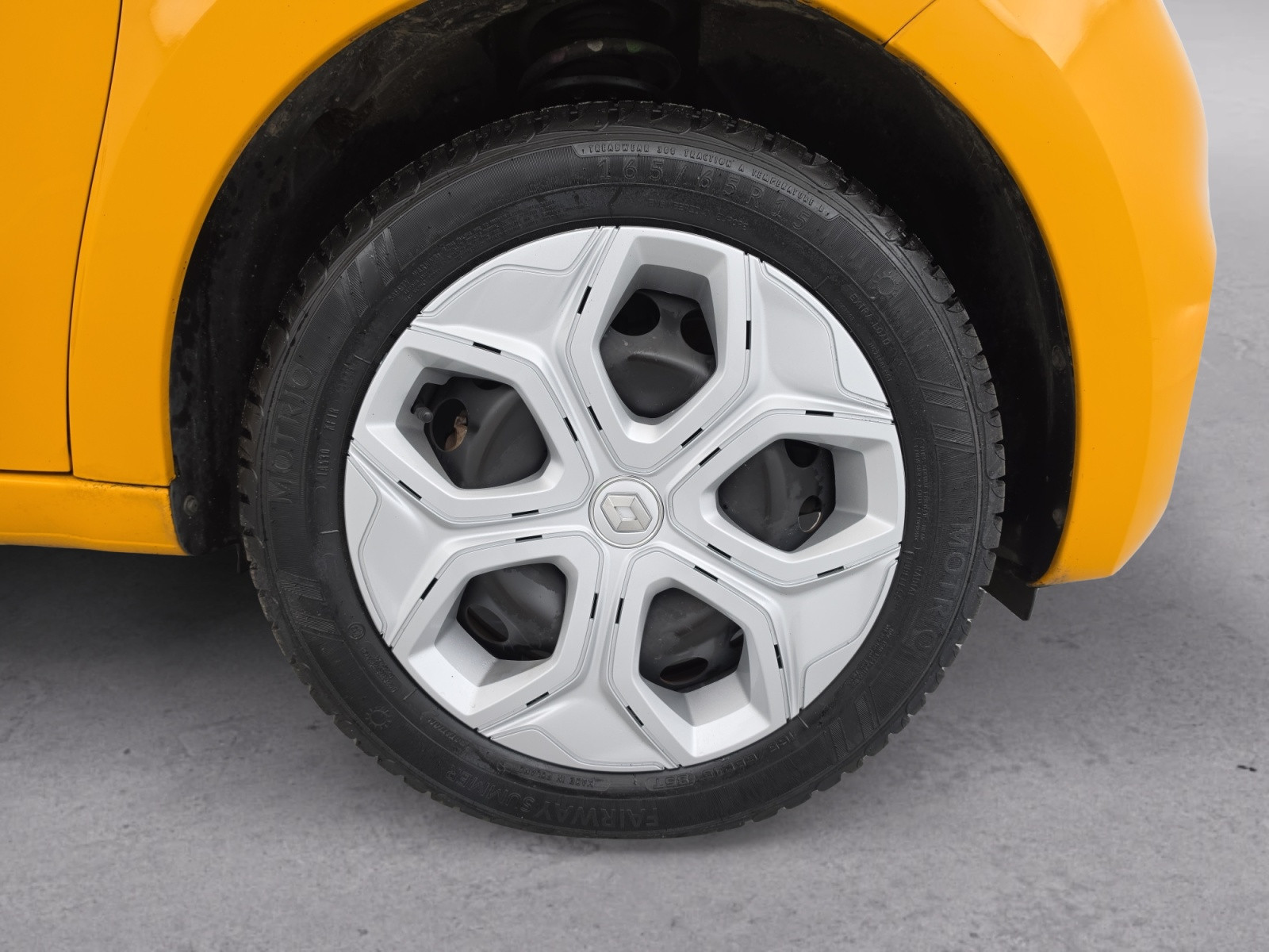 Vente en ligne Renault Twingo Electrique Twingo III E-Tech au prix de 11 990 €