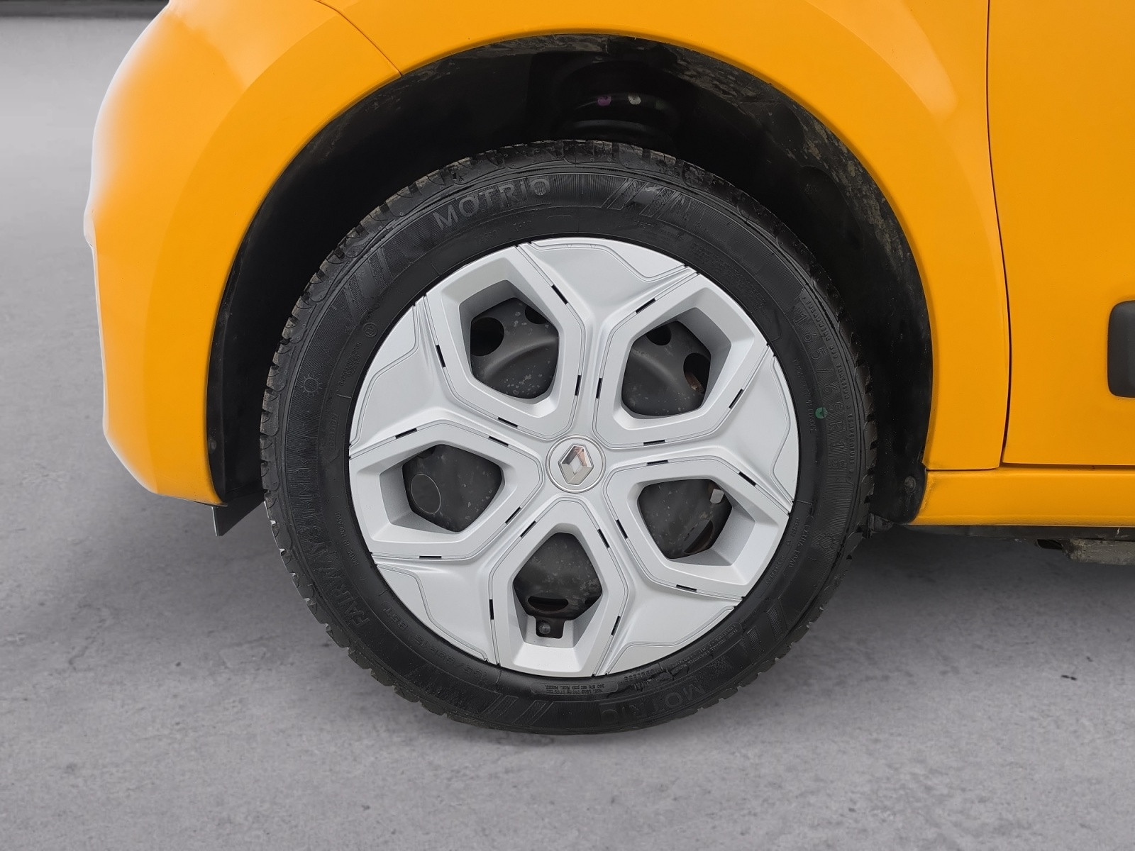 Vente en ligne Renault Twingo Electrique Twingo III E-Tech au prix de 11 990 €