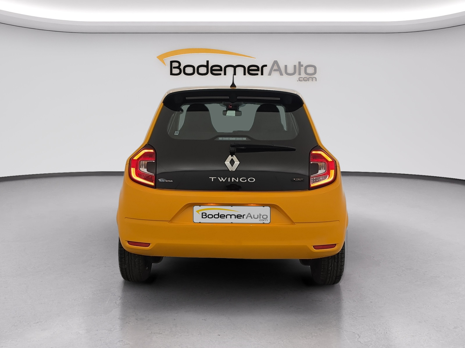 Vente en ligne Renault Twingo Electrique Twingo III E-Tech au prix de 11 990 €