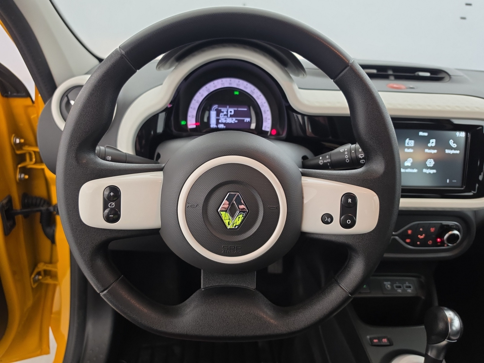 Vente en ligne Renault Twingo Electrique Twingo III E-Tech au prix de 11 990 €