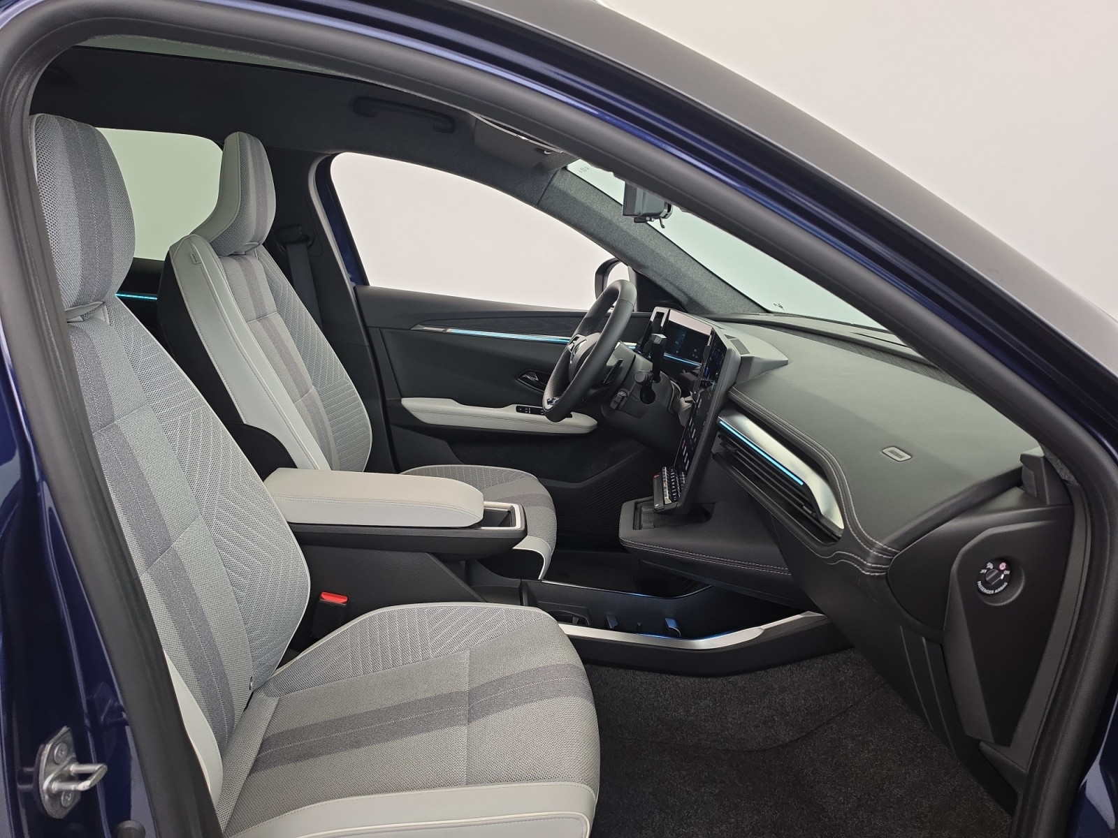 Vente en ligne Renault Scenic E-Tech Scenic E-Tech électrique 220 ch grande autonomie au prix de 40 990 €
