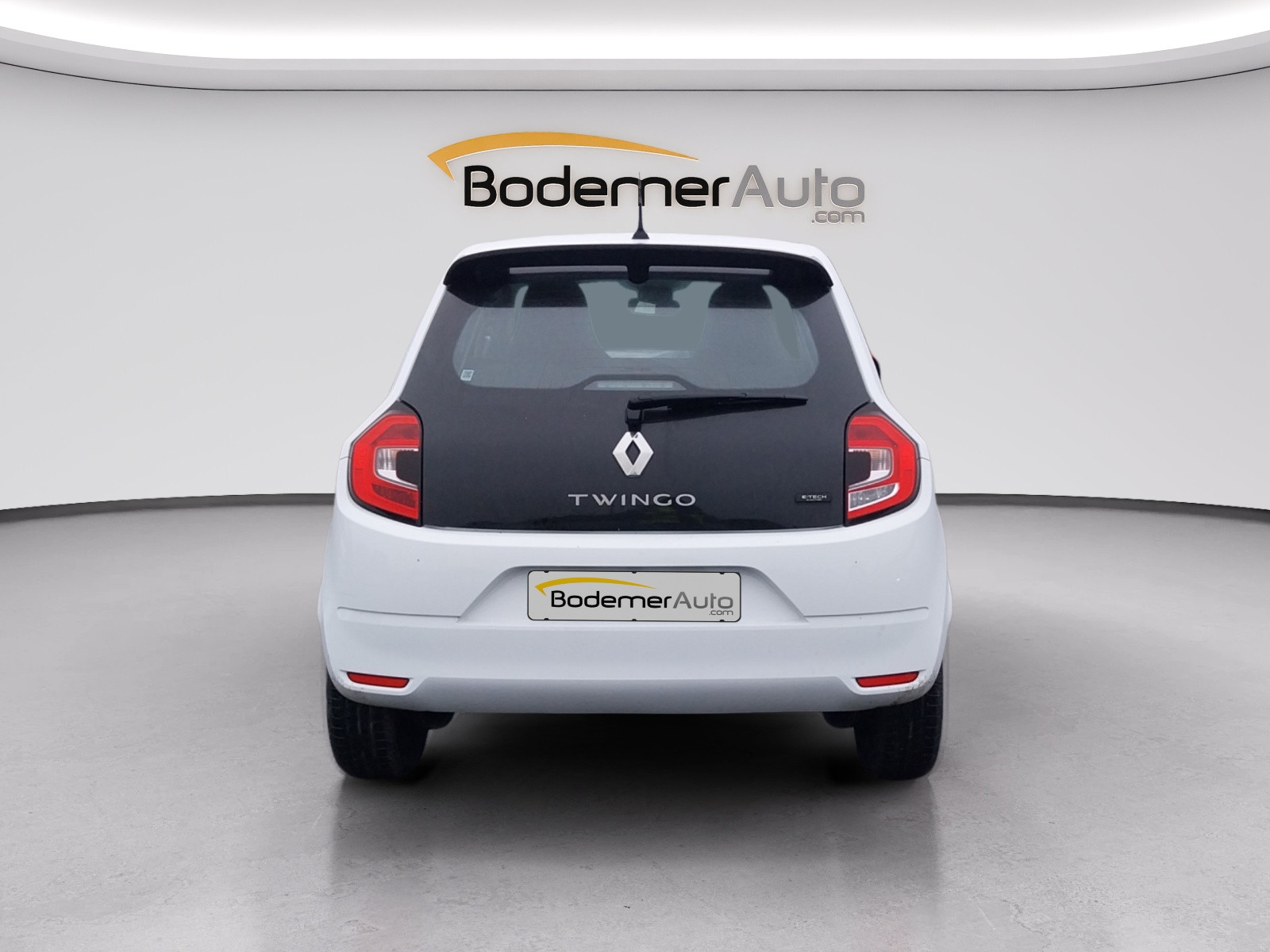 Vente en ligne Renault Twingo Electrique Twingo III E-Tech au prix de 11 990 €
