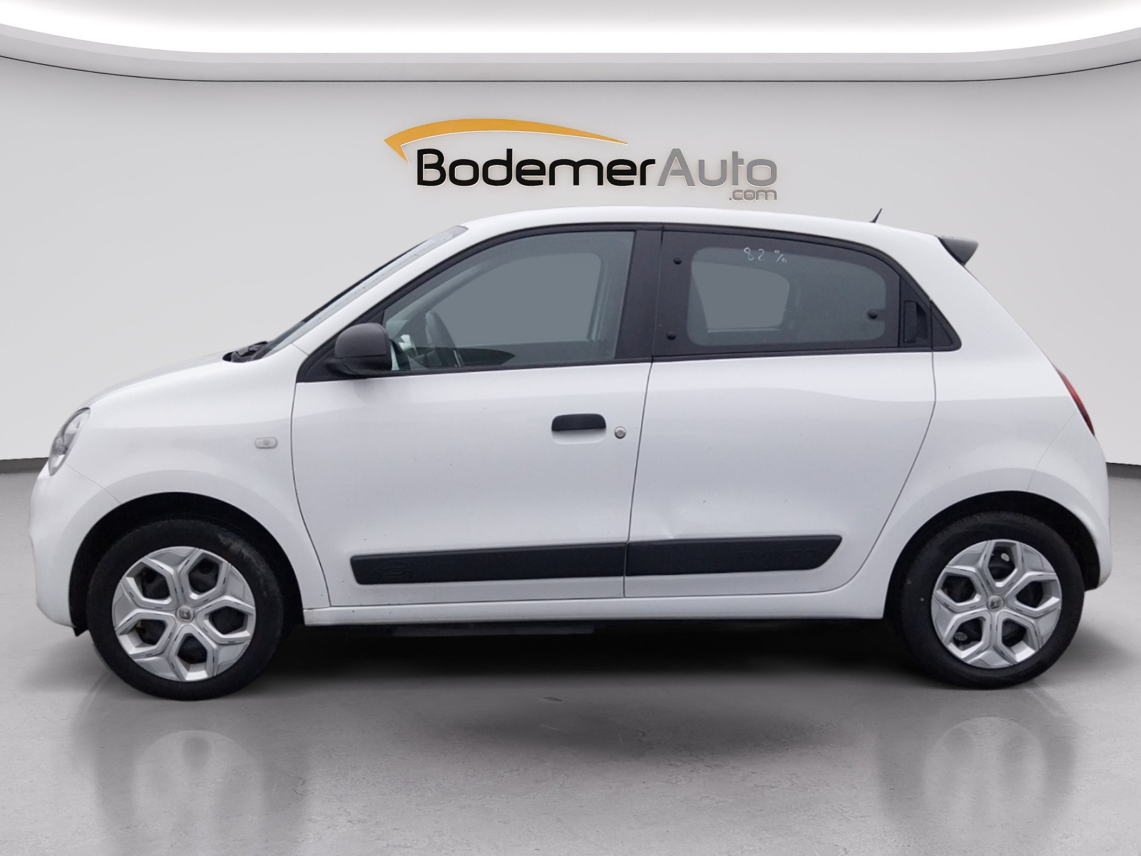 Vente en ligne Renault Twingo Electrique Twingo III E-Tech au prix de 11 990 €