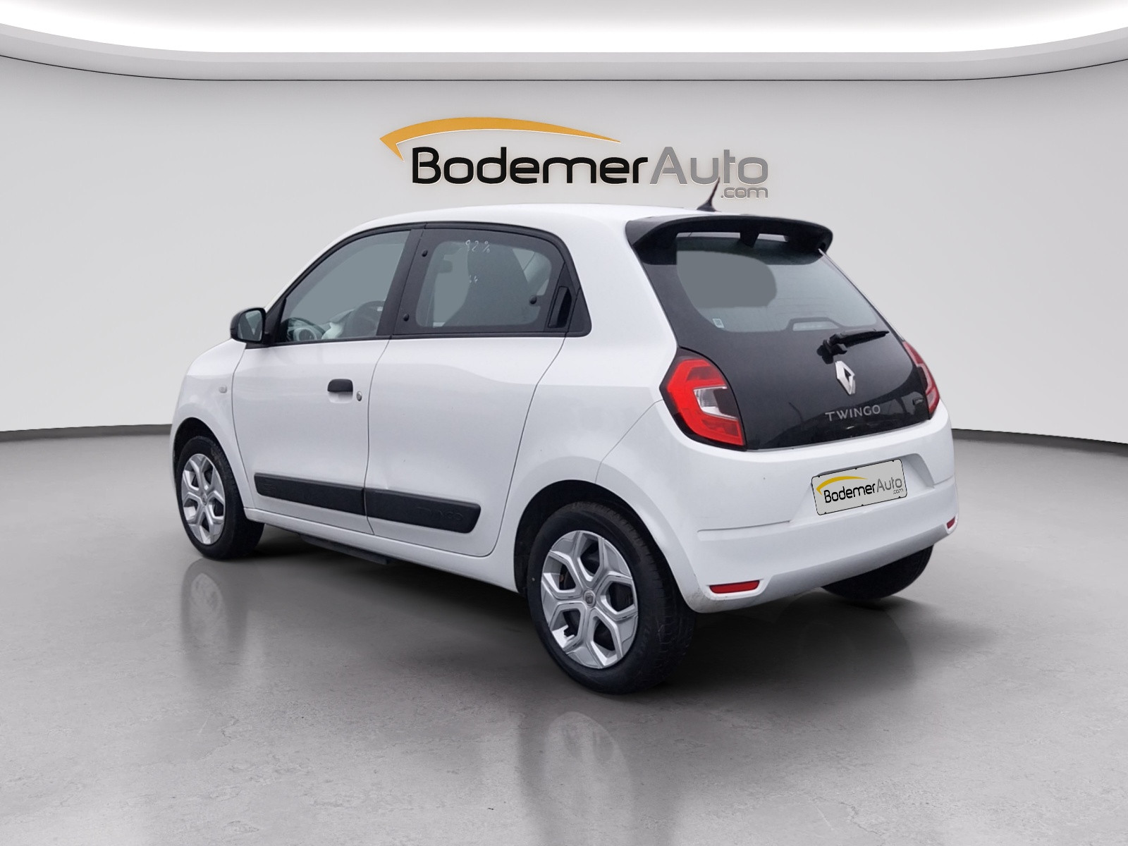Vente en ligne Renault Twingo Electrique Twingo III E-Tech au prix de 11 990 €