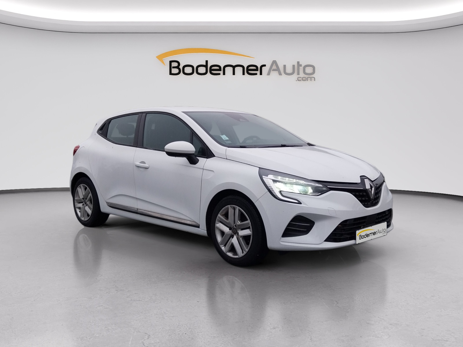 Vente en ligne Renault Clio 5 Clio SCe 75 au prix de 10 590 €