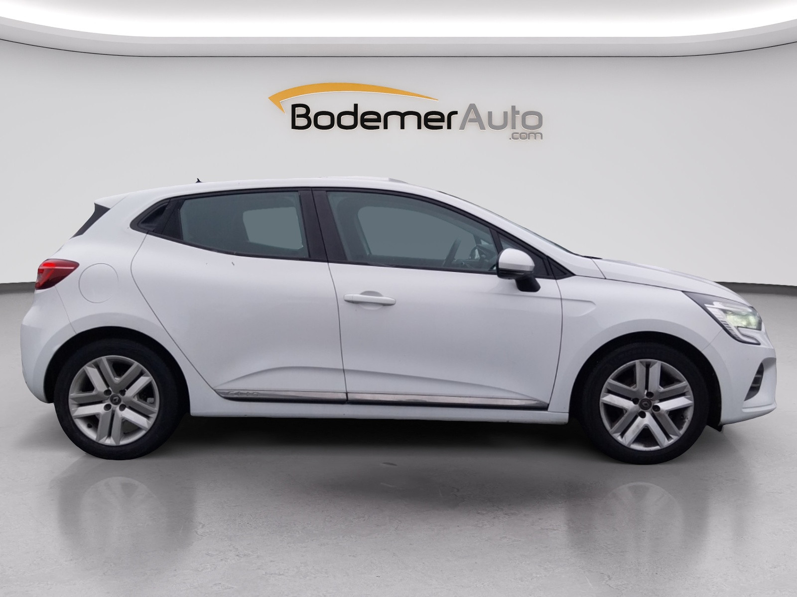 Vente en ligne Renault Clio 5 Clio SCe 75 au prix de 10 590 €