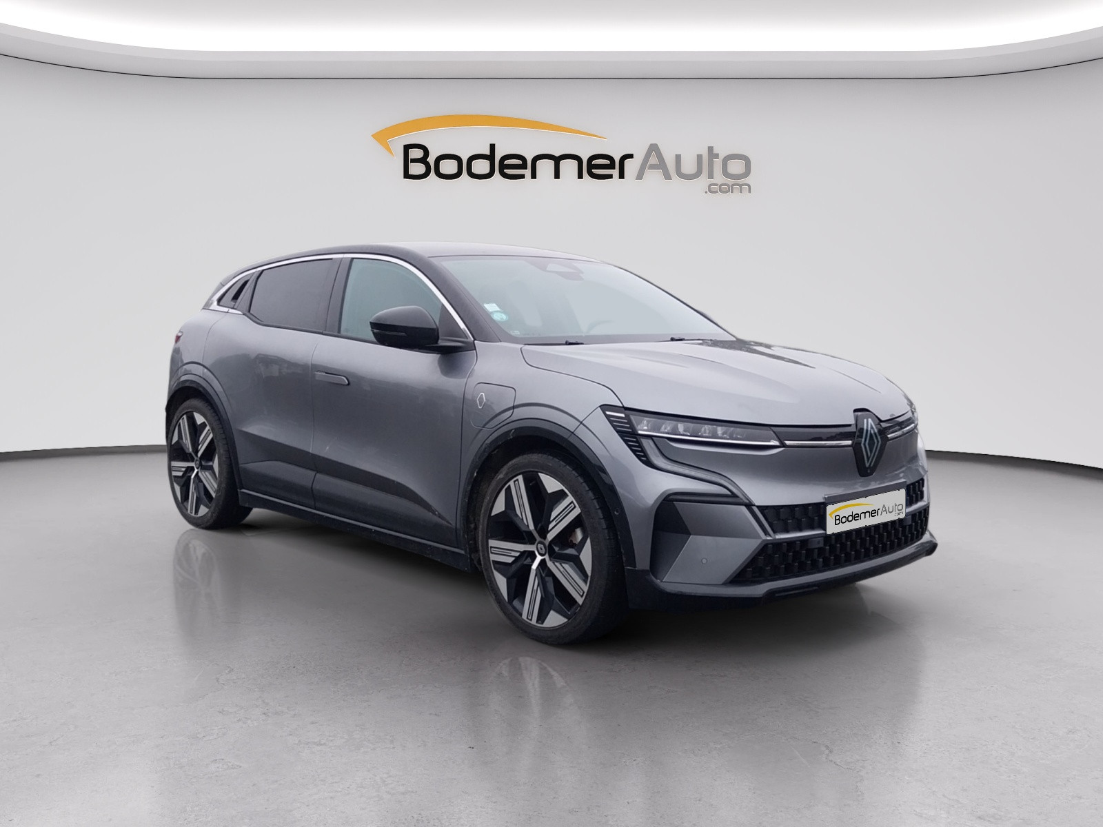 Vente en ligne Renault Megane E-Tech  EV60 220 ch super charge au prix de 25 990 €