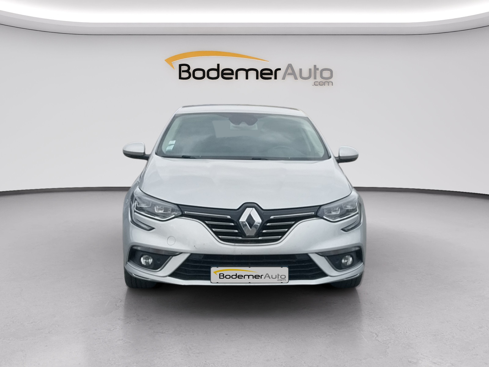 Vente en ligne Renault Megane 4 Mégane IV Berline Blue dCi 115 EDC au prix de 13 400 €