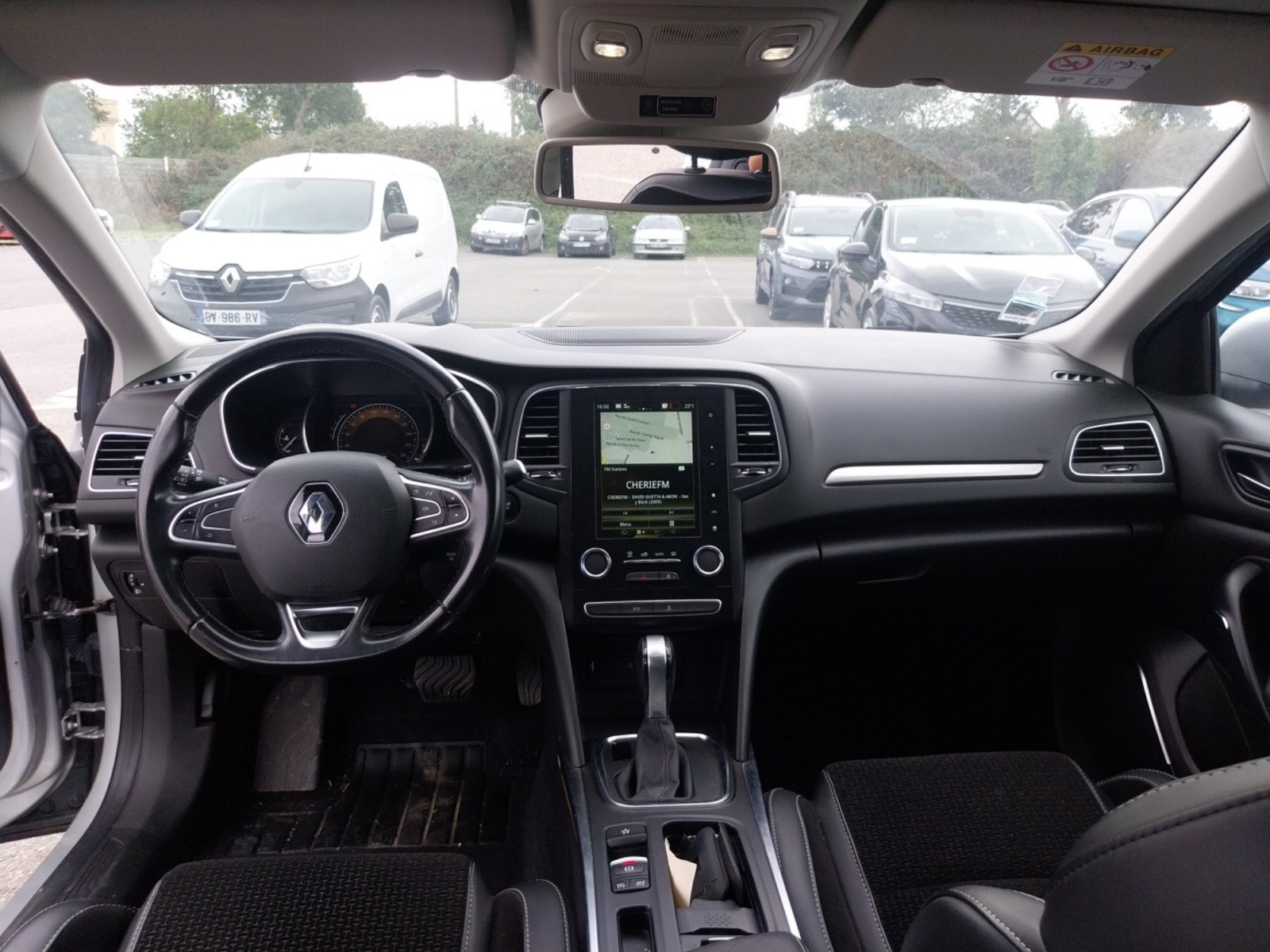 Vente en ligne Renault Megane 4 Mégane IV Berline Blue dCi 115 EDC au prix de 13 400 €
