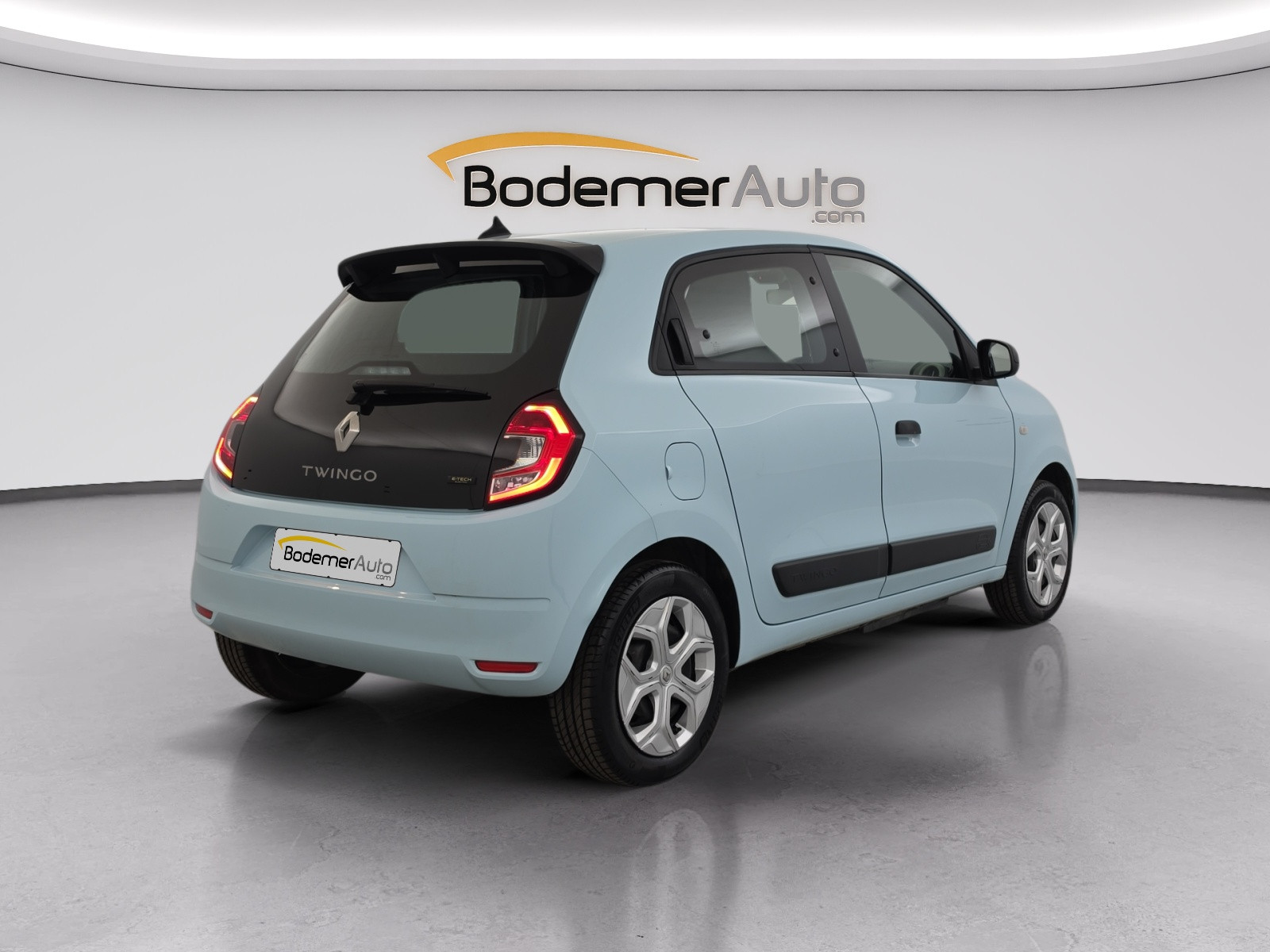 Vente en ligne Renault Twingo Electrique Twingo III E-Tech au prix de 13 990 €