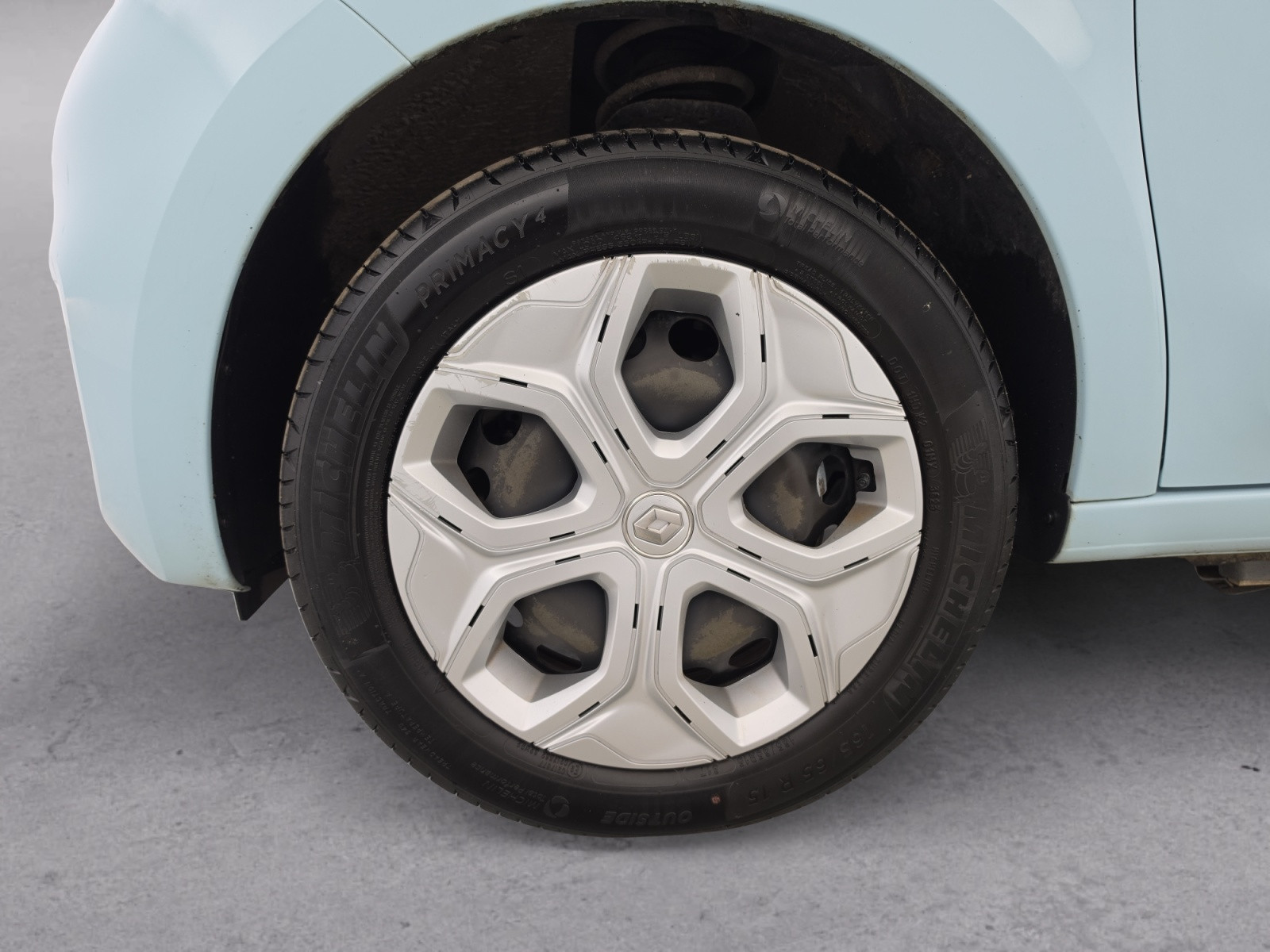 Vente en ligne Renault Twingo Electrique Twingo III E-Tech au prix de 13 990 €