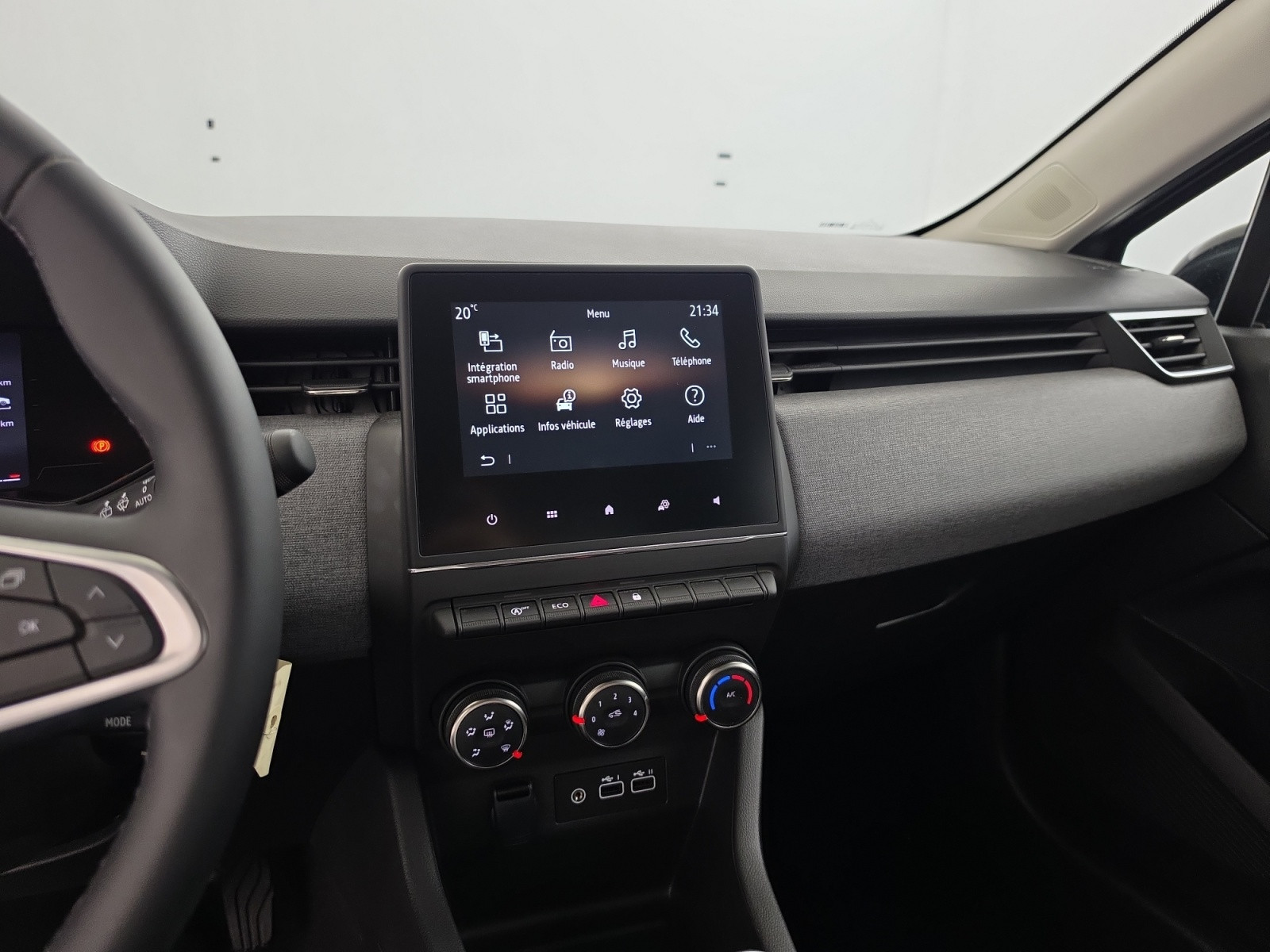 Vente en ligne Renault Clio 5 Clio TCe 90 au prix de 15 900 €