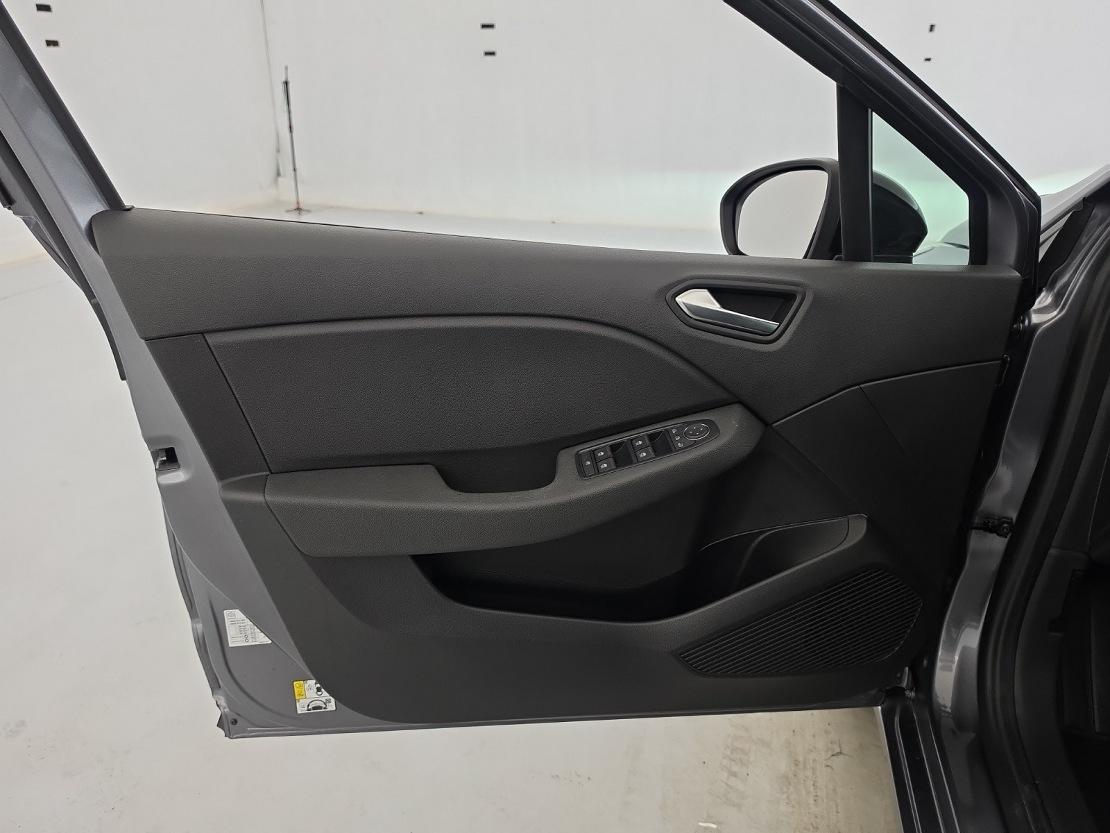 Vente en ligne Renault Clio 5 Clio TCe 90 au prix de 15 900 €
