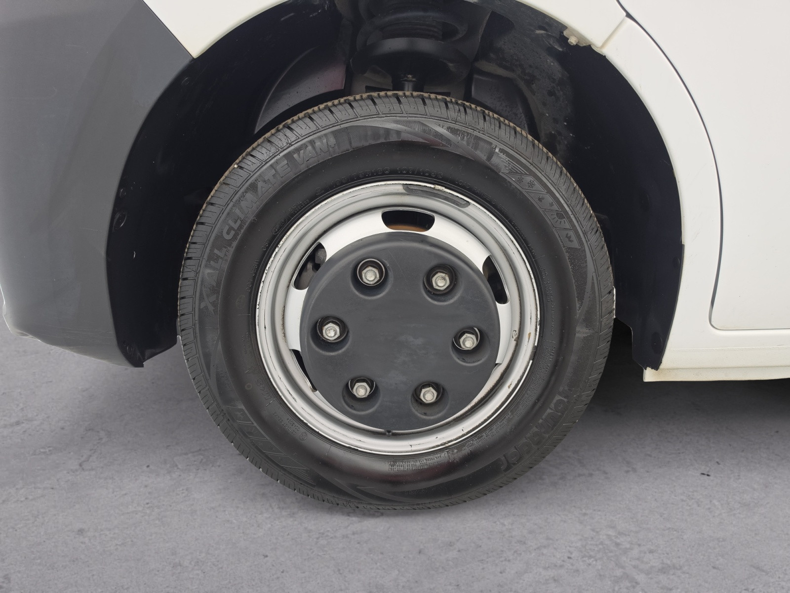 Vente en ligne Renault Master 3 Châssis Cabine MASTER CC PROP RJ3500 L2 PAFC BLUE DCI 130 EURO VI au prix de 29 990 €