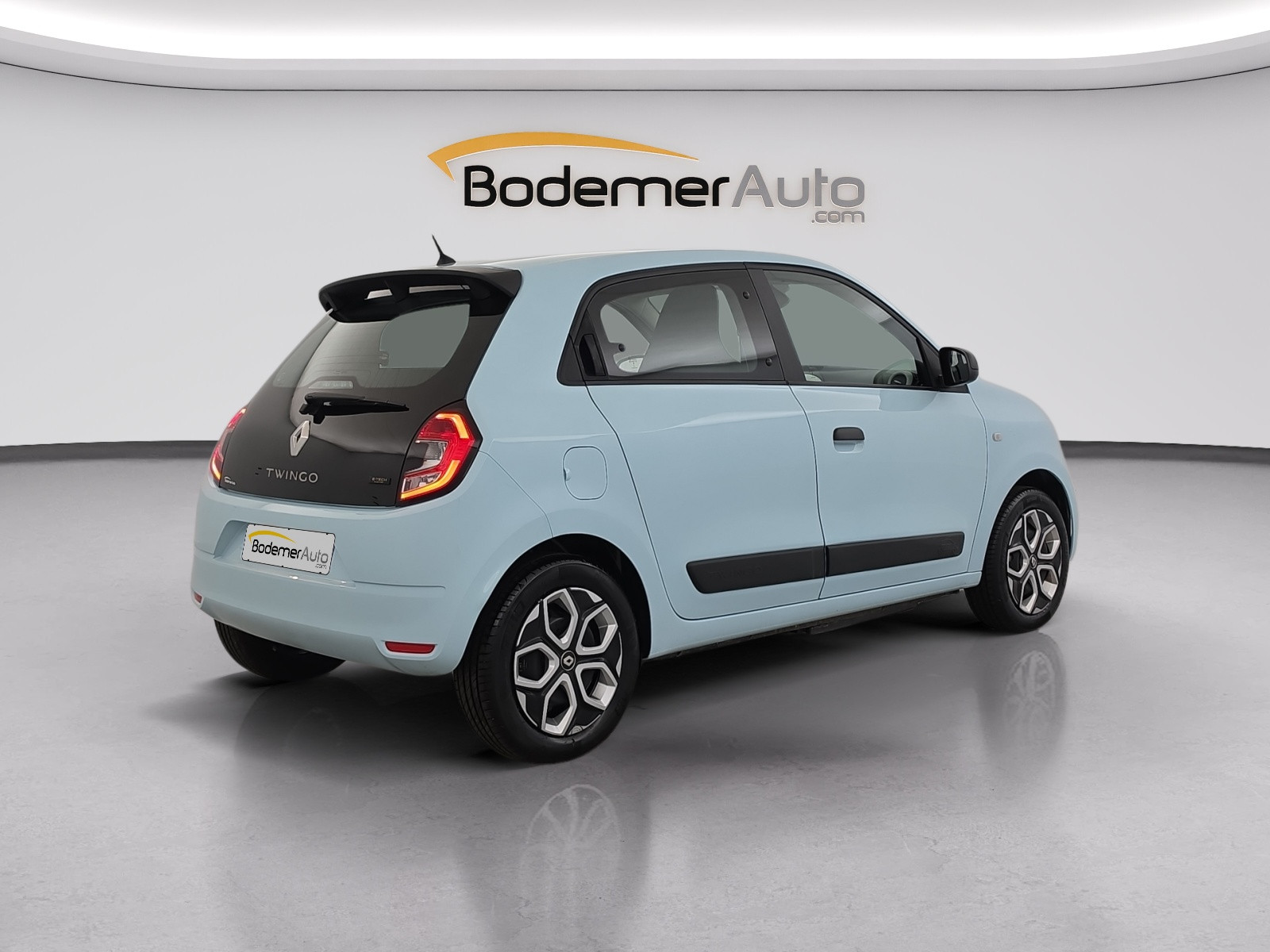 Vente en ligne Renault Twingo Electrique Twingo III E-Tech au prix de 14 900 €