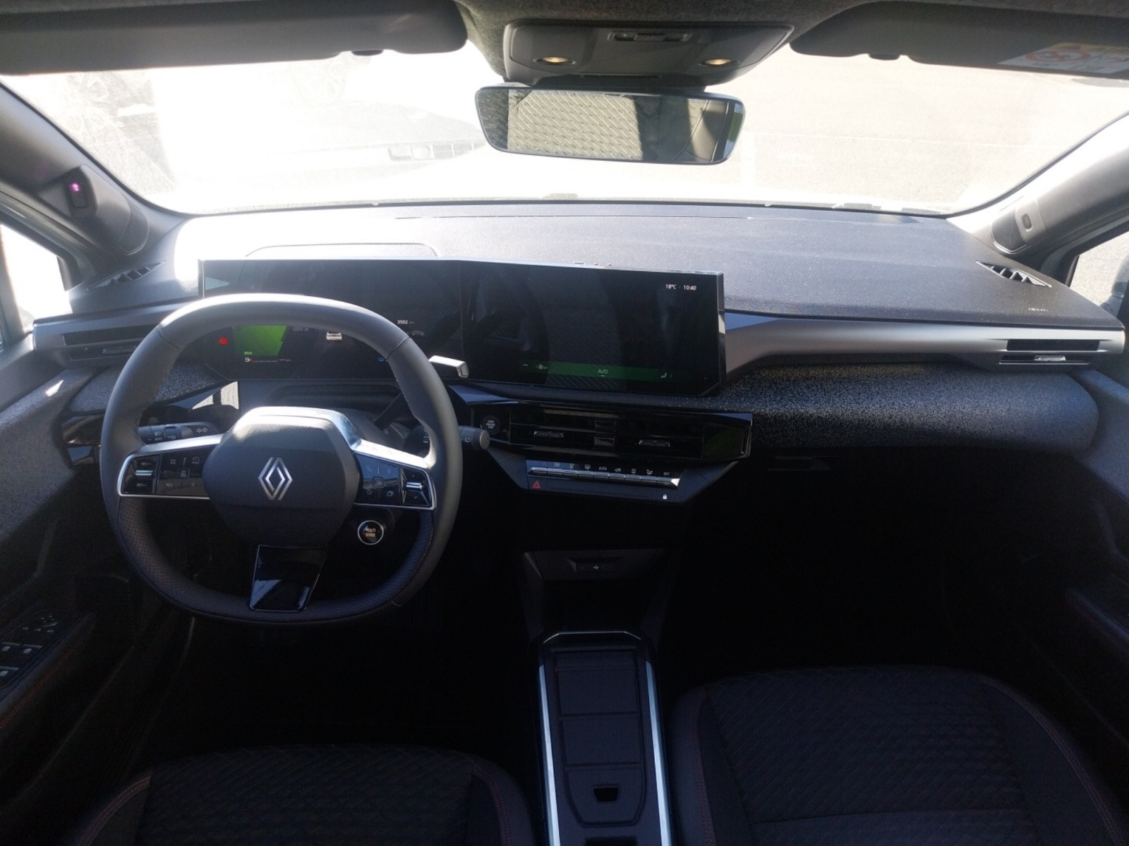 Vente en ligne Renault Clio 6 Clio E-Tech full hybrid 160 ch au prix de 25 900 €
