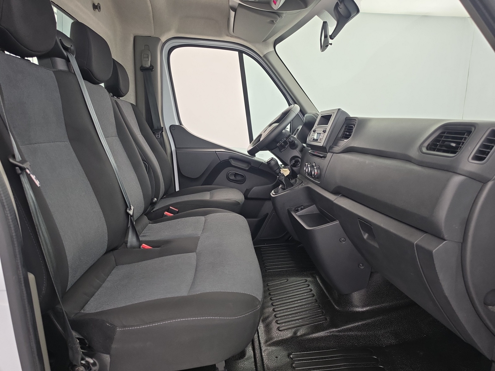 Vente en ligne Renault Master 3 Châssis Cabine MASTER CC PROP RJ3500 L2 PAFC BLUE DCI 130 EURO VI au prix de 29 990 €