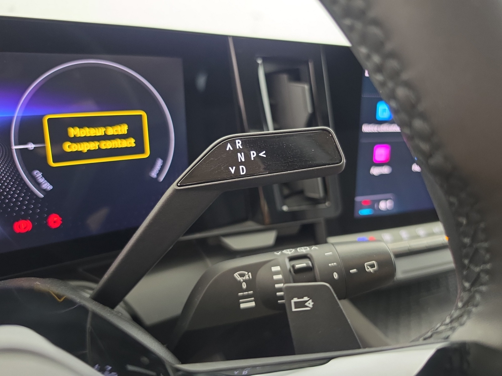 Vente en ligne Renault Megane E-Tech  EV60 220 ch optimum charge au prix de 25 900 €