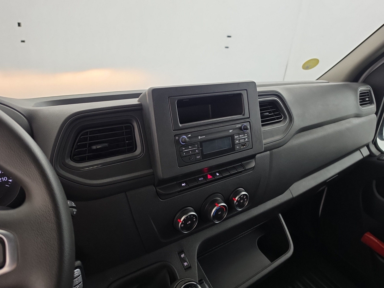 Vente en ligne Renault Master 3 Châssis Cabine MASTER CC PROP RJ3500 L2 PAFC BLUE DCI 130 EURO VI au prix de 29 990 €