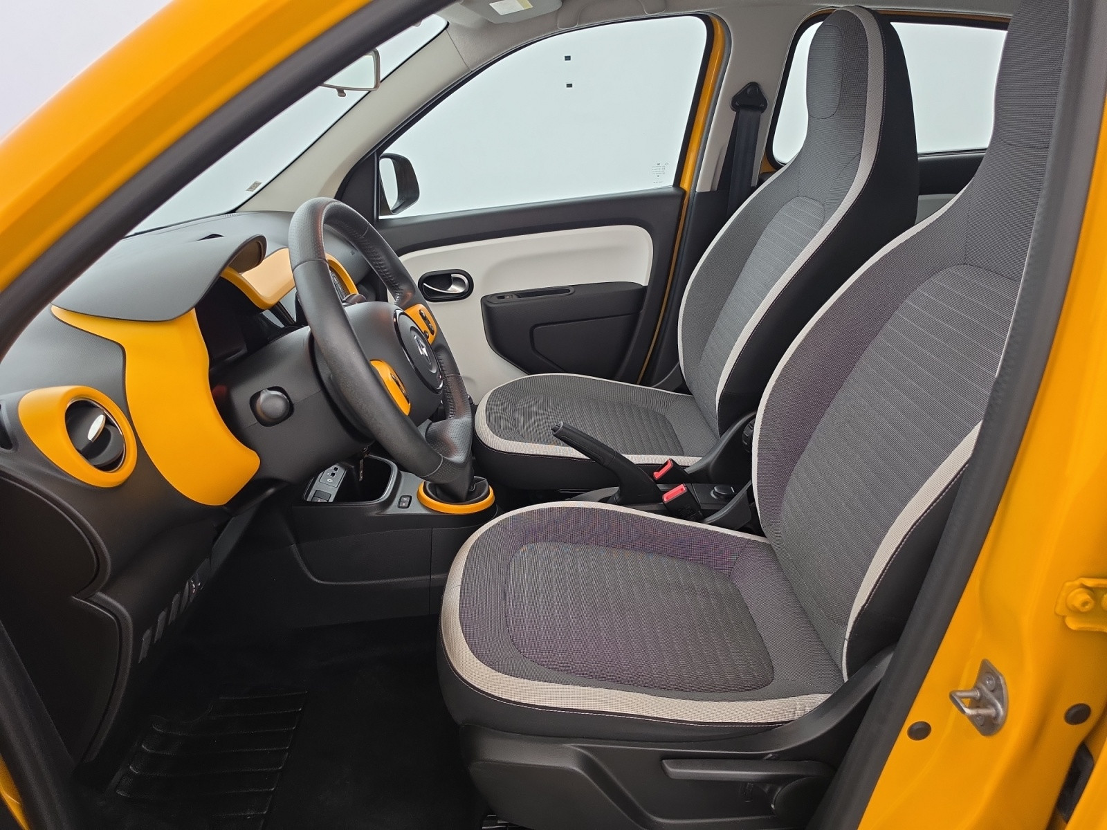 Vente en ligne Renault Twingo 3  SCe 65 au prix de 12 590 €