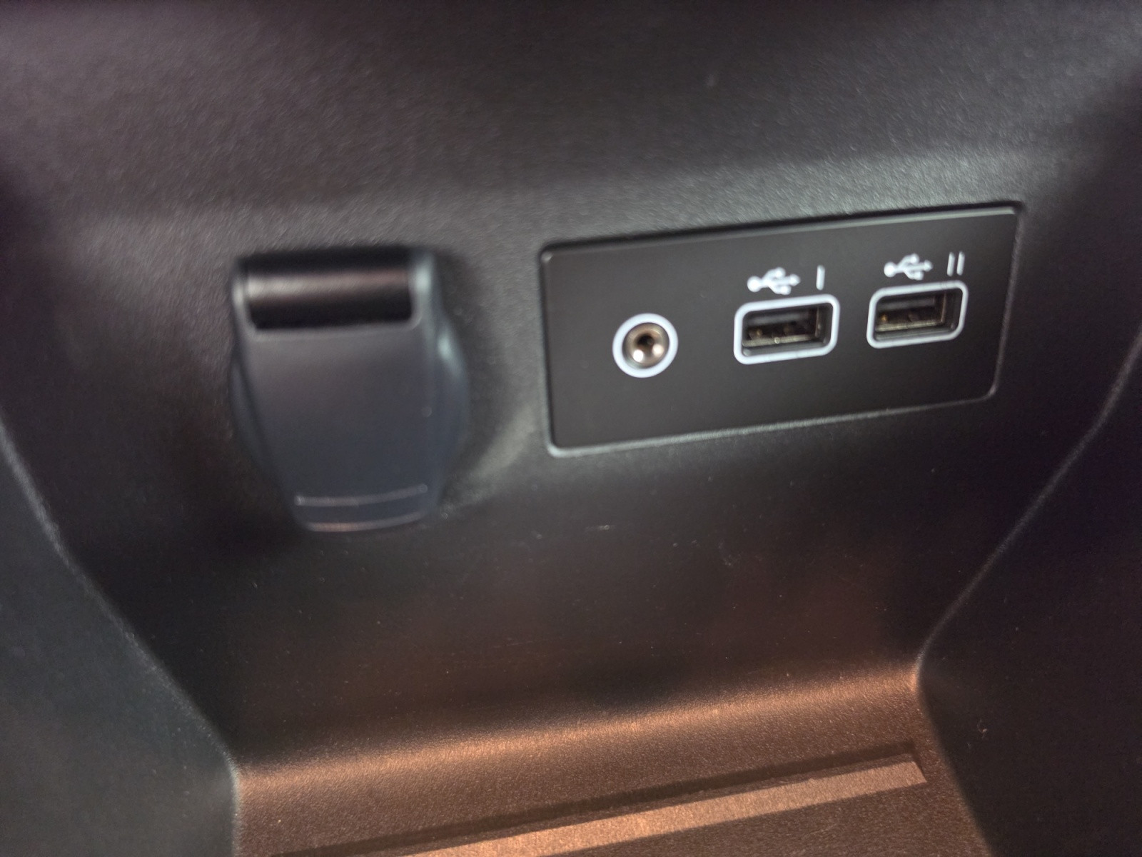 Vente en ligne Renault Clio 5 Clio E-Tech full hybrid 145 au prix de 16 700 €