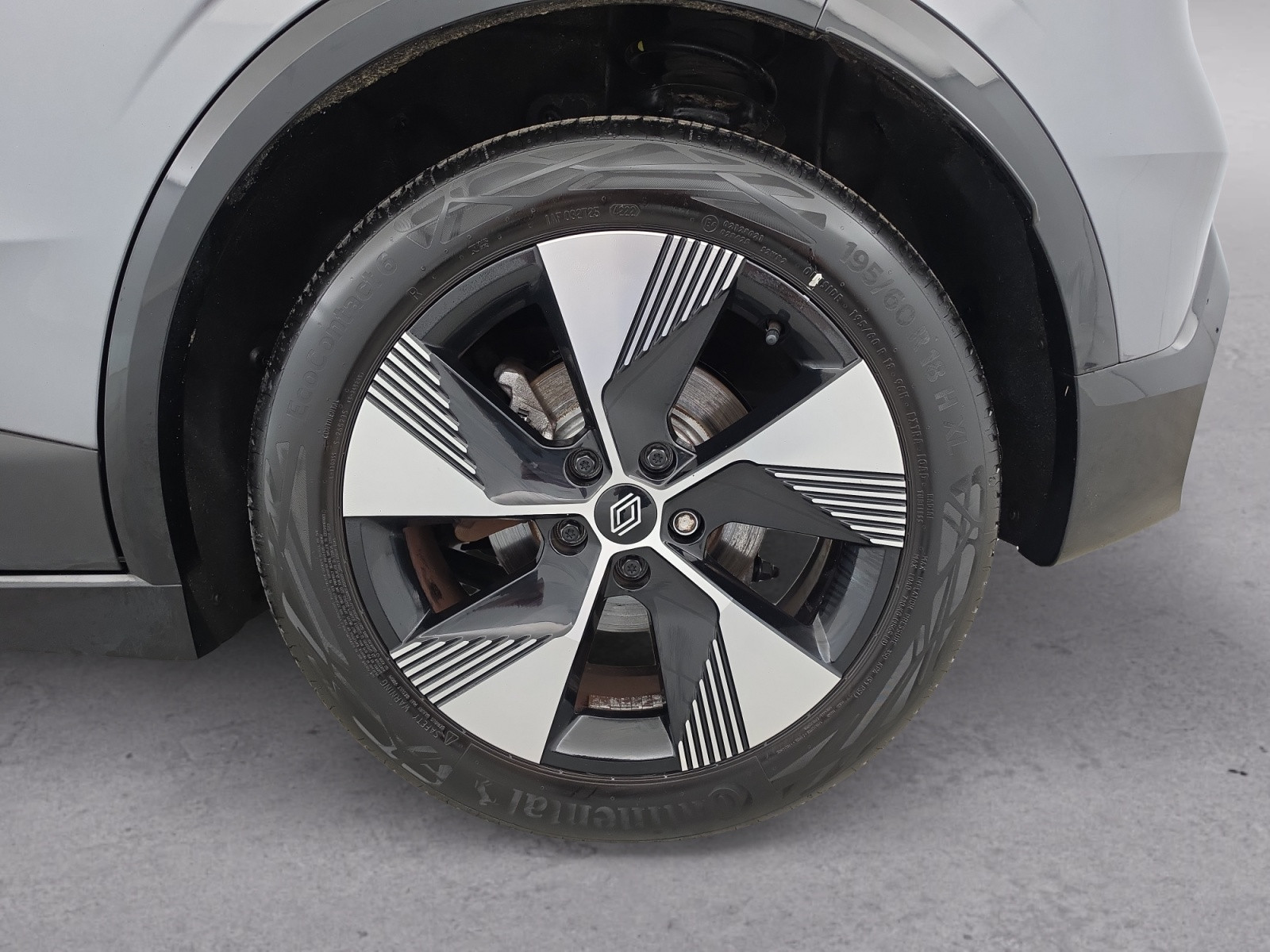 Vente en ligne Renault Megane E-Tech  EV60 220 ch super charge au prix de 24 900 €
