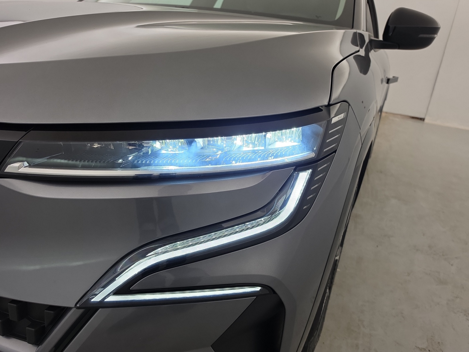 Vente en ligne Renault Megane E-Tech  EV60 220 ch super charge au prix de 24 900 €