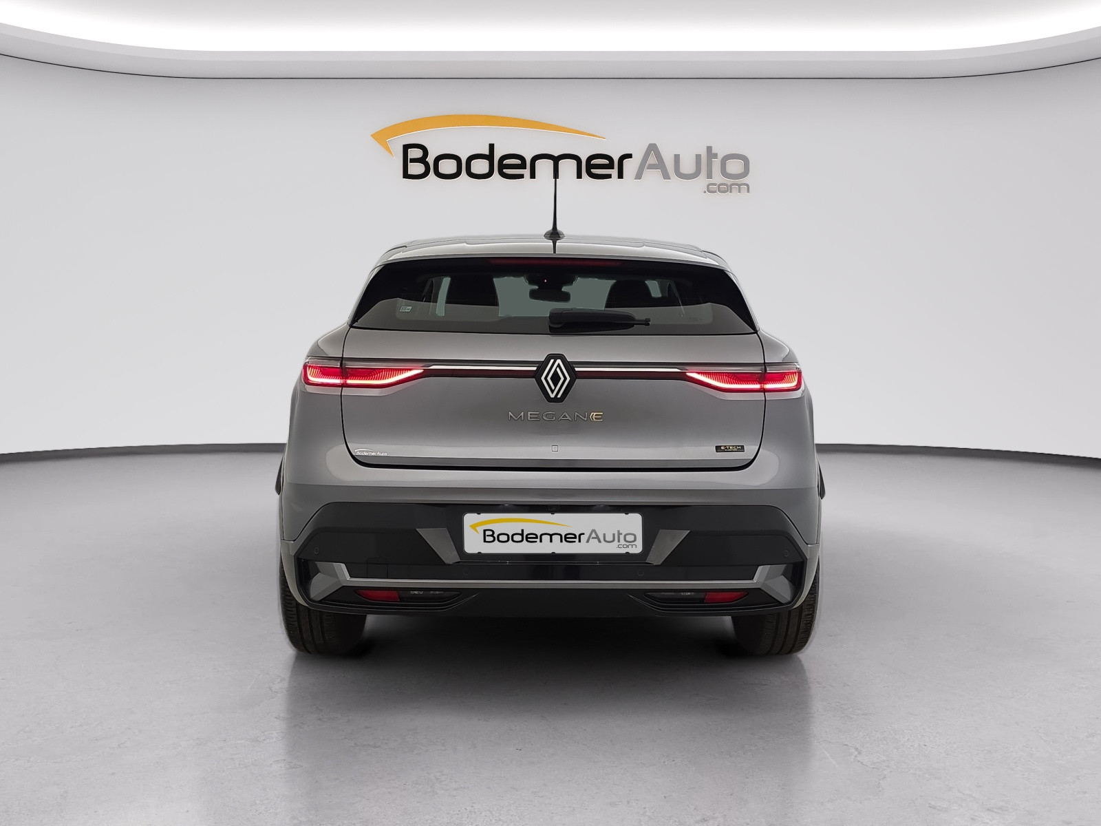 Vente en ligne Renault Megane E-Tech  EV60 220 ch super charge au prix de 24 900 €