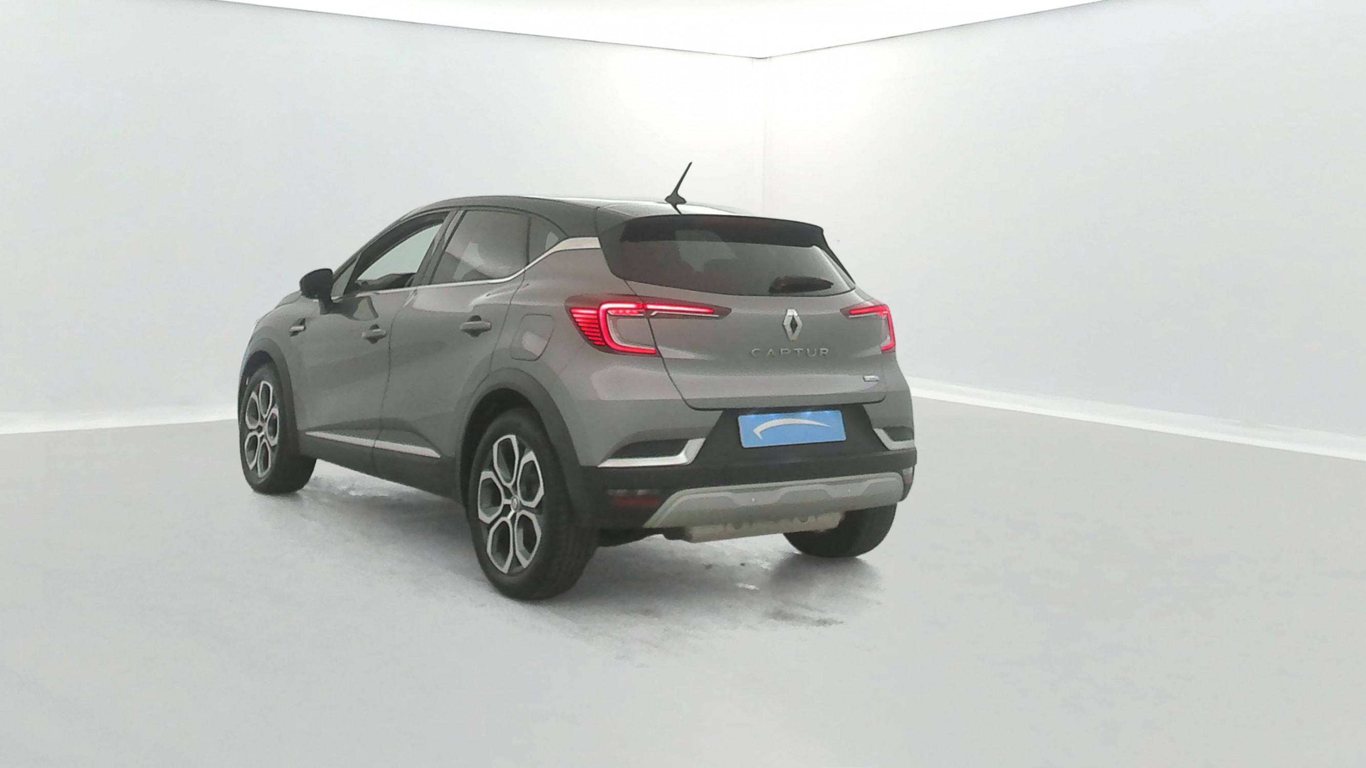 Vente en ligne Renault Captur  E-Tech Plug-in 160 - 21 au prix de 19 990 €