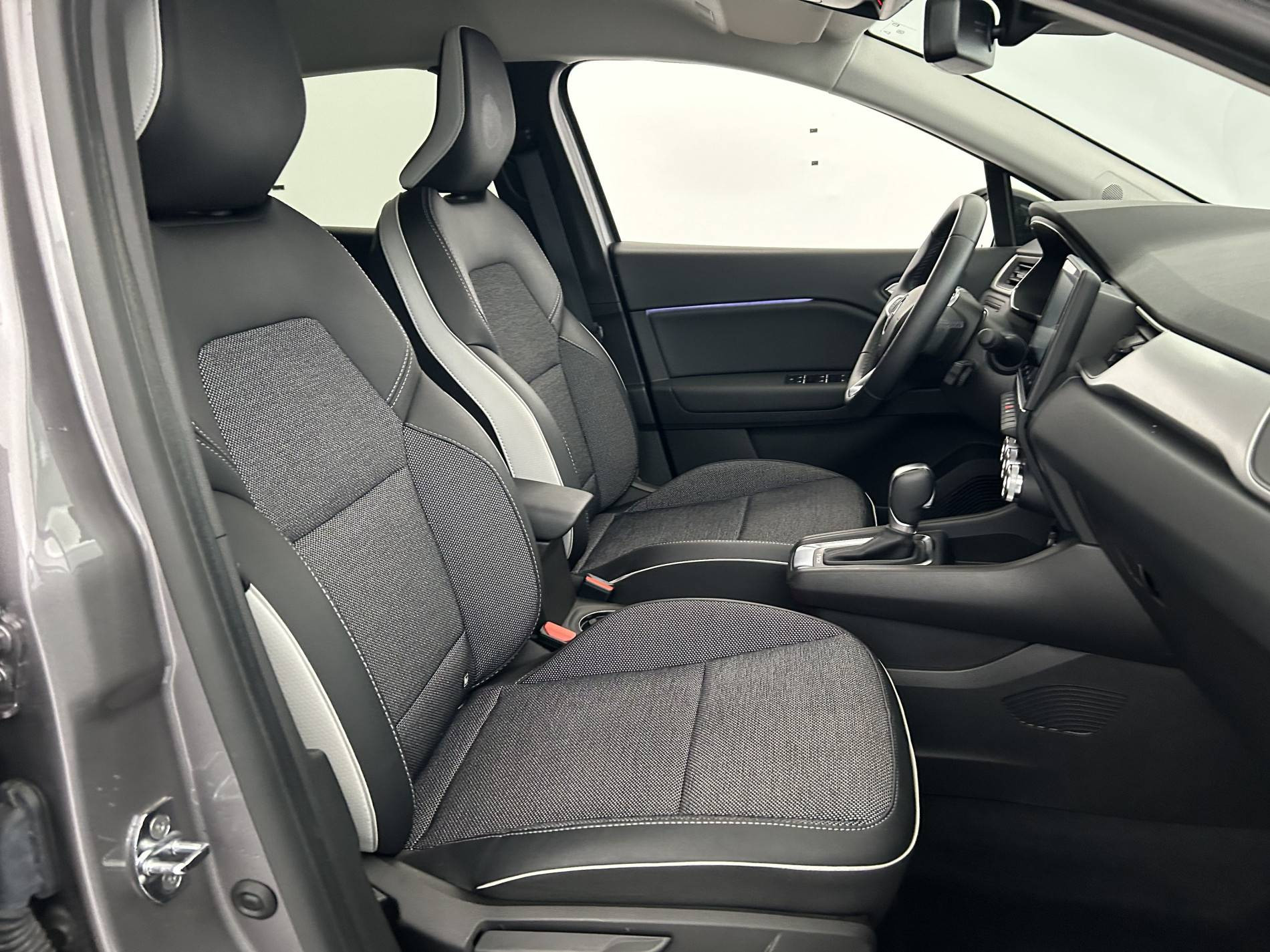 Vente en ligne Renault Captur  E-Tech Plug-in 160 - 21 au prix de 19 990 €